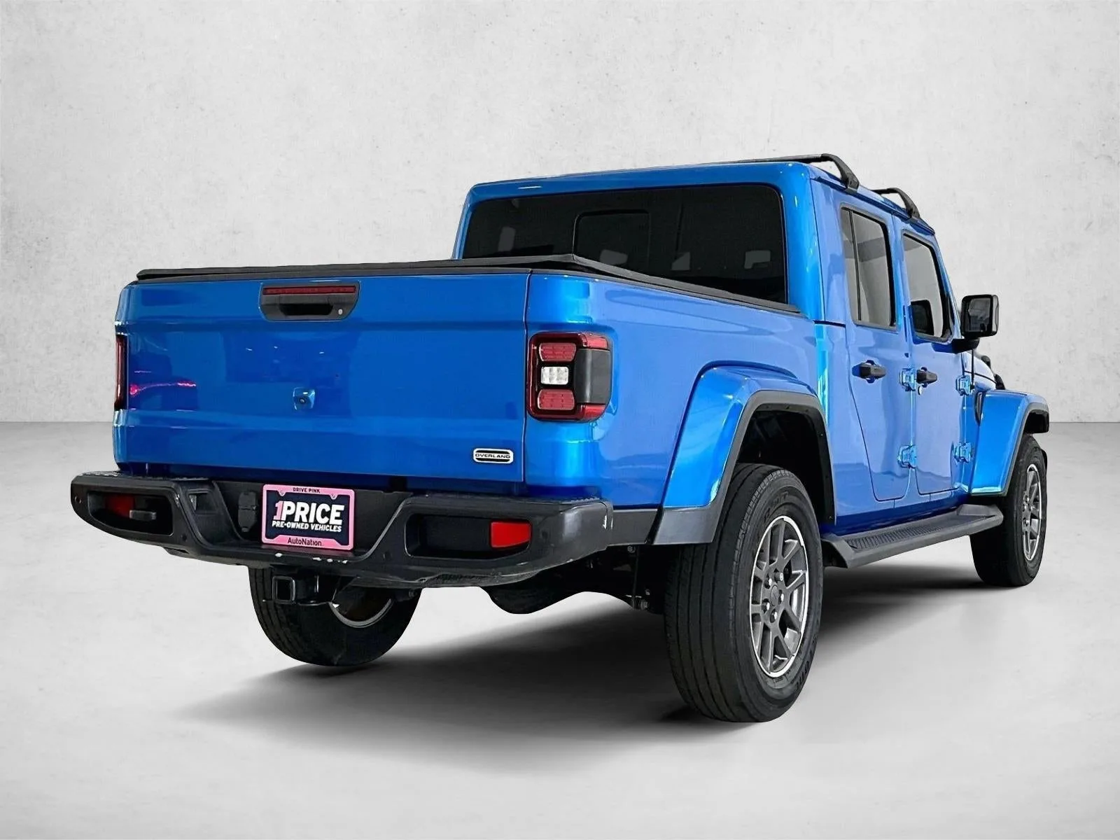 2021 Jeep Gladiator Overland photo 2