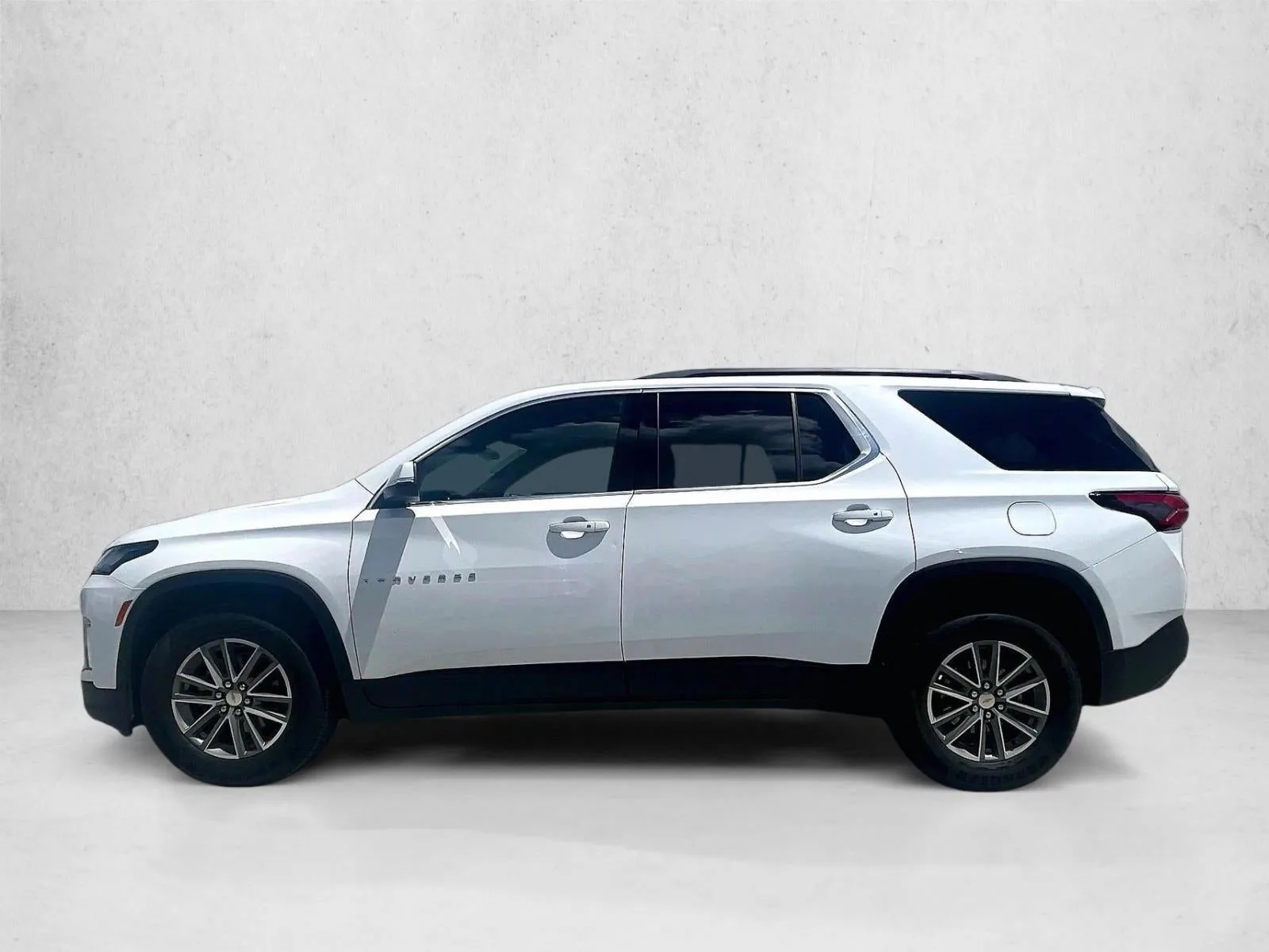 2023 Chevrolet Traverse LT Cloth photo 6