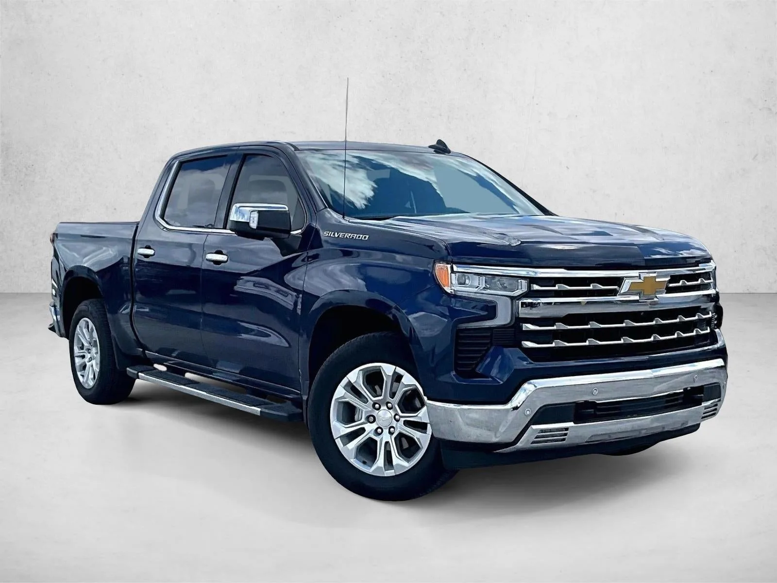 2022 Chevrolet Silverado 1500 LTZ photo 12