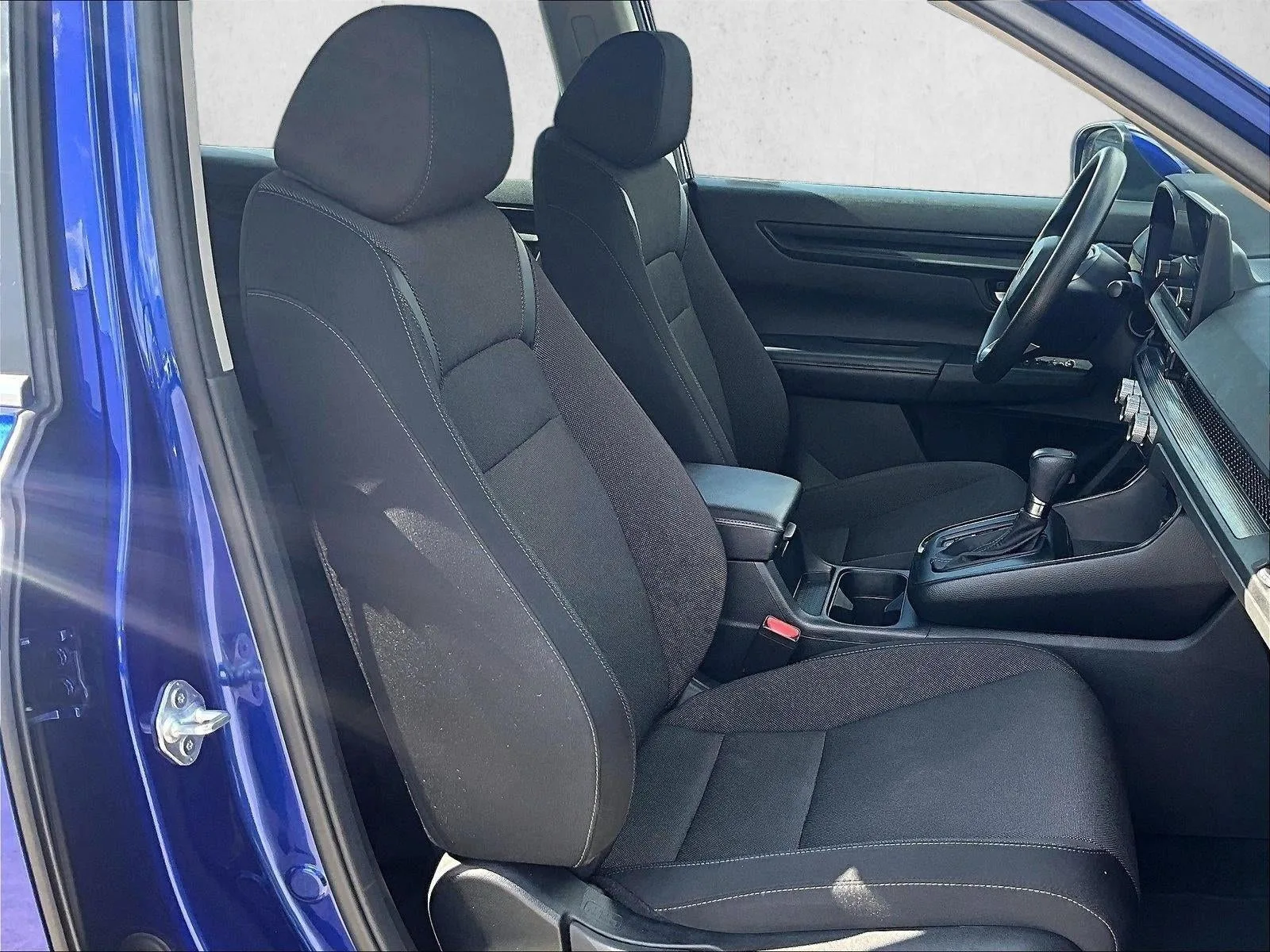 2023 Honda CR-V LX 2WD photo 9