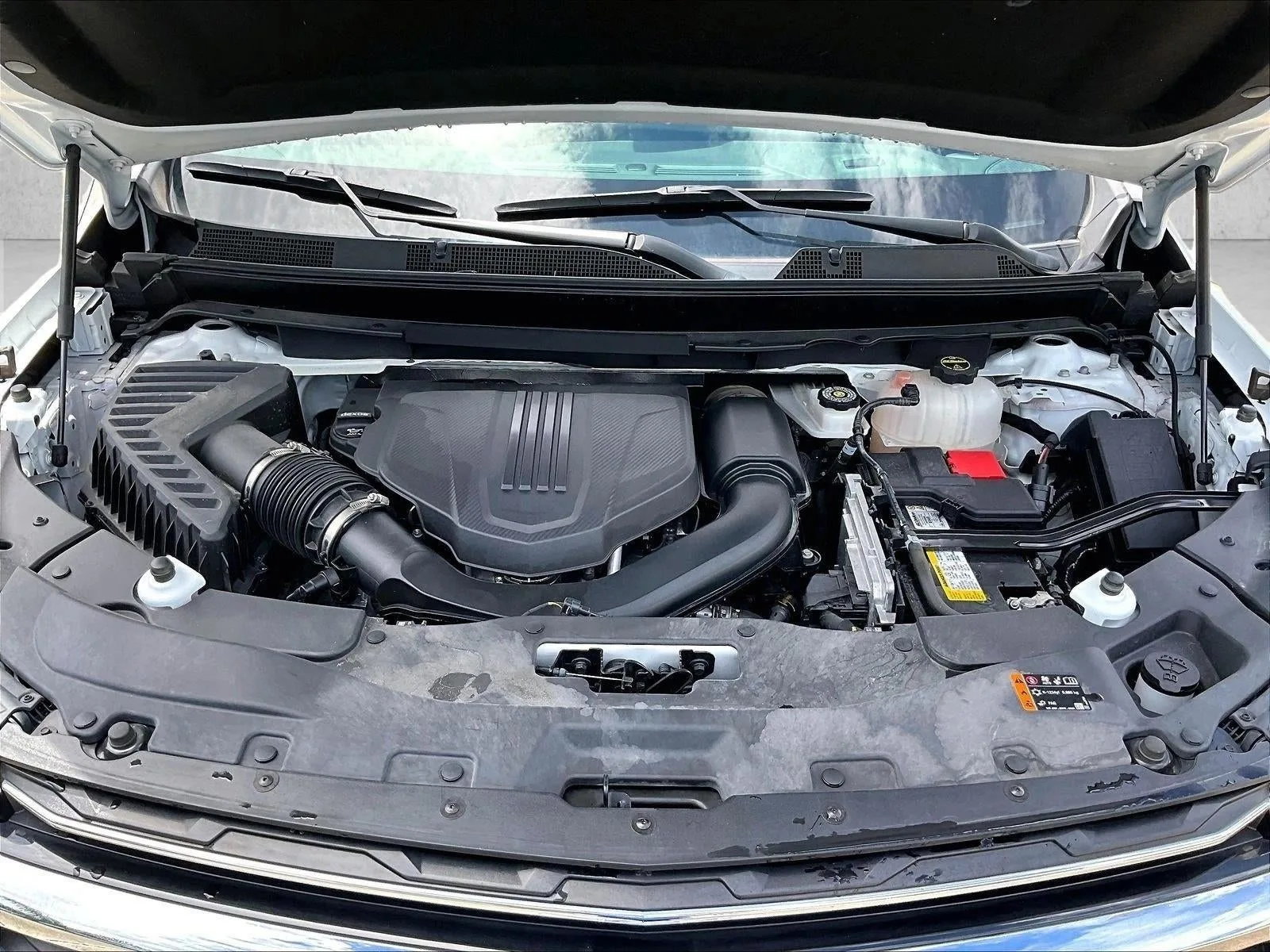 2024 Chevrolet Traverse LT photo 11