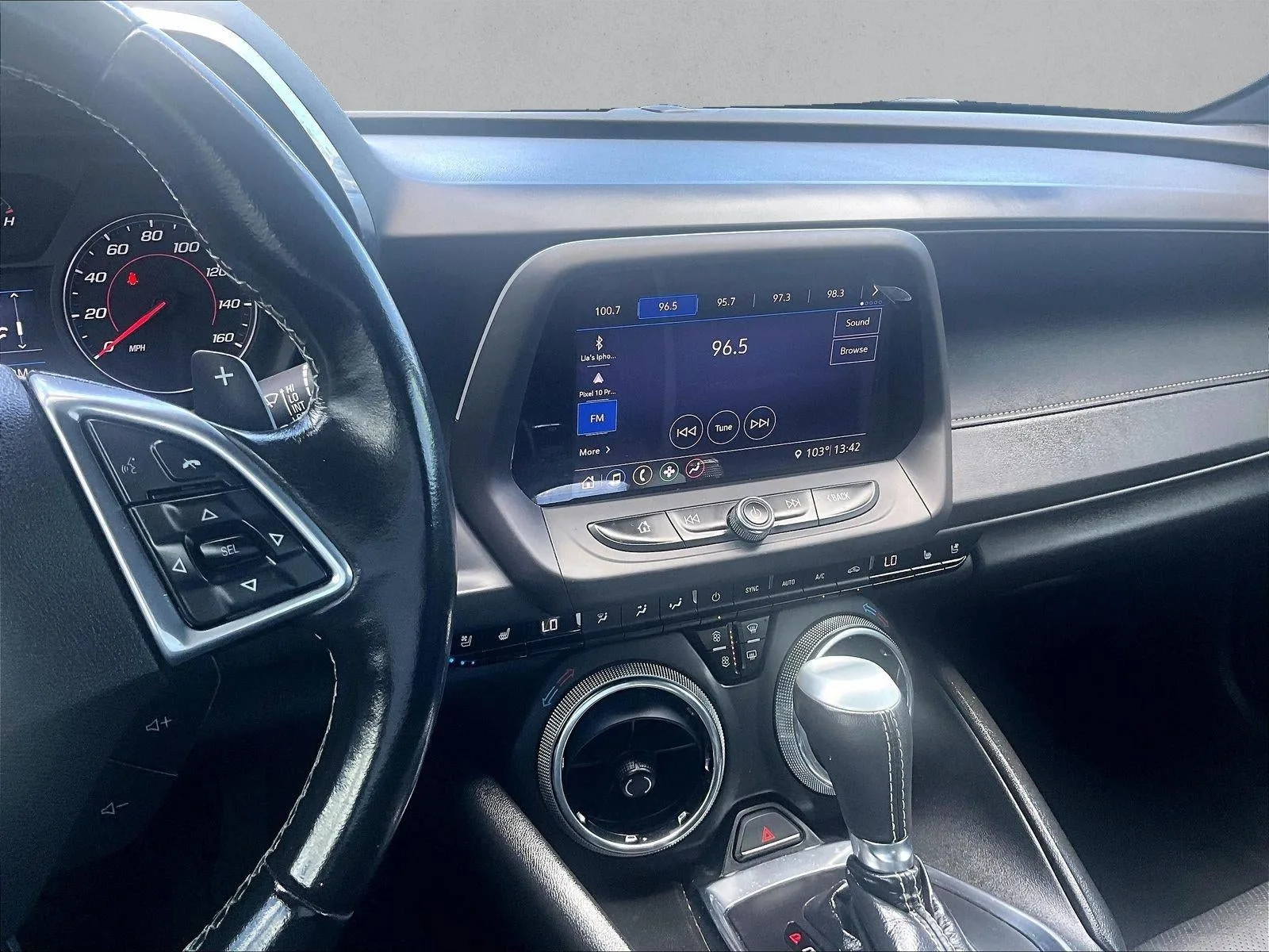 2023 Chevrolet Camaro 2LT photo 8