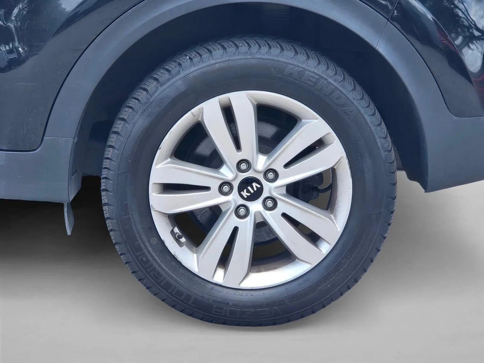 2017 Kia Sportage LX AWD photo 6