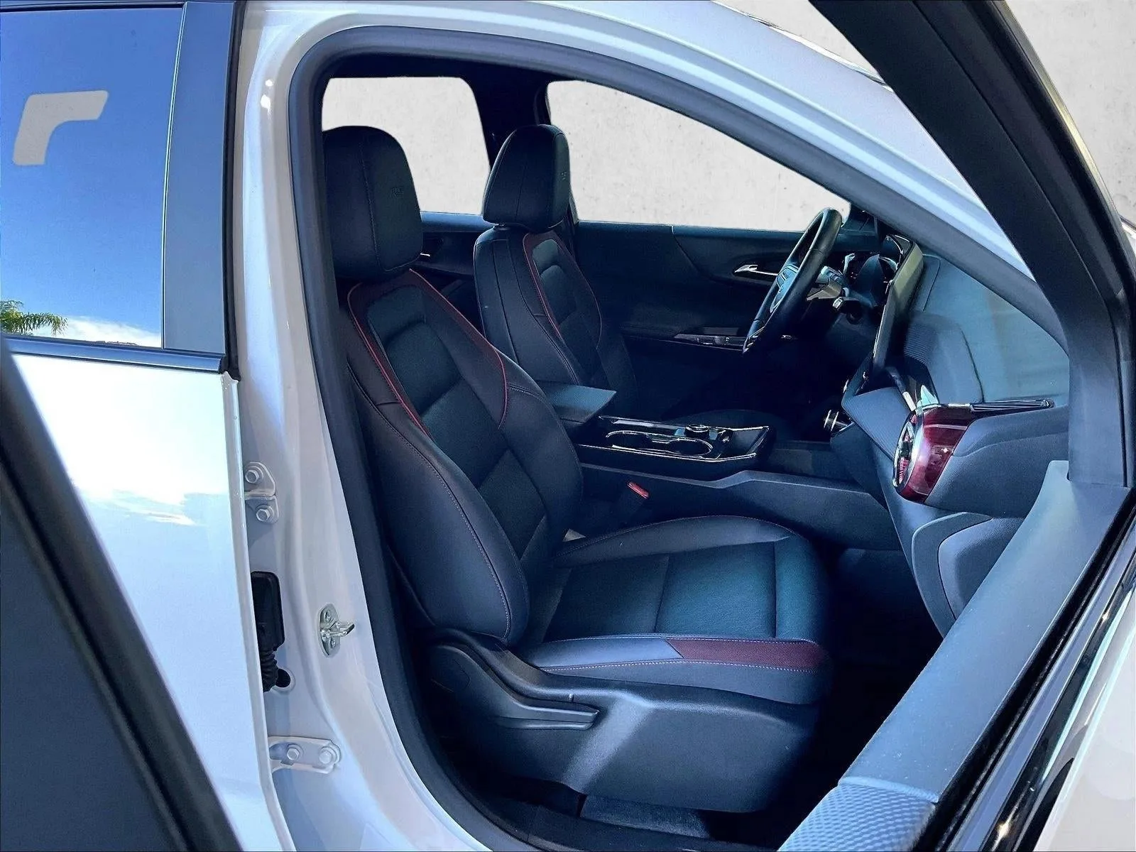 2025 Chevrolet Equinox RS photo 9