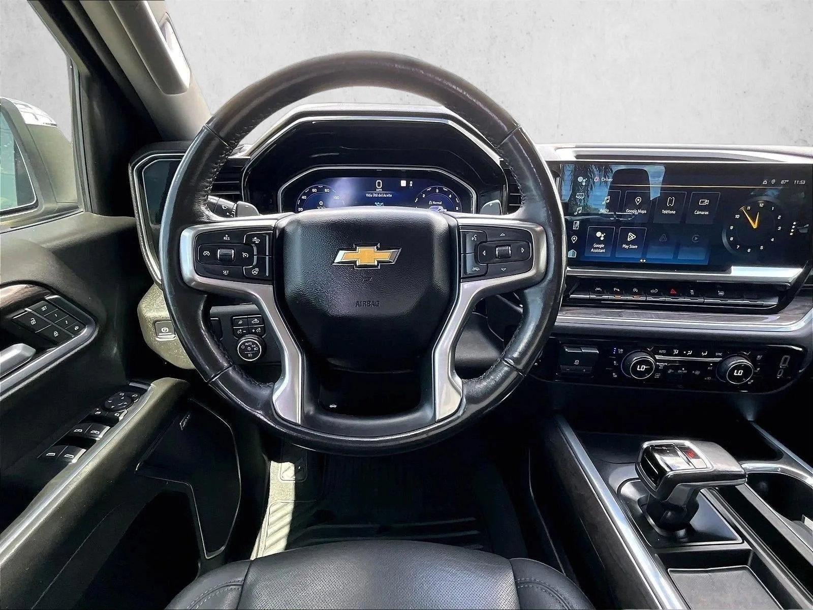 2022 Chevrolet Silverado 1500 LTZ photo 7