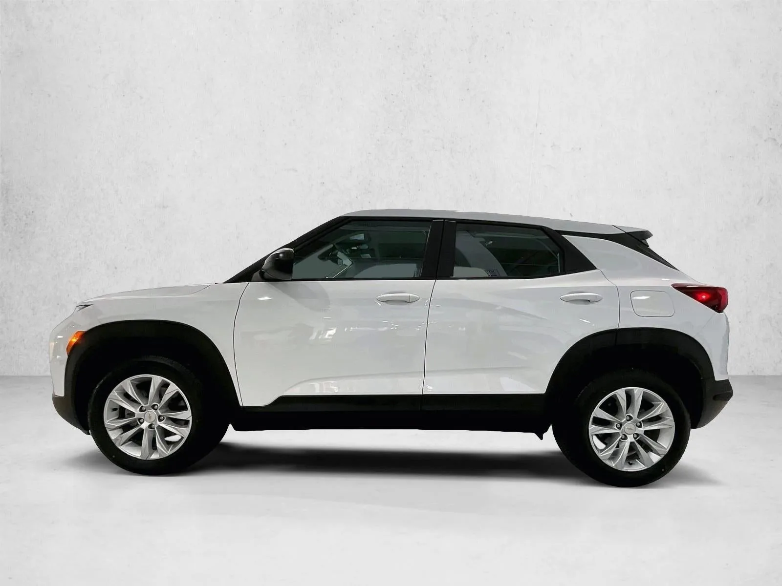 2023 Chevrolet Trailblazer LS photo 6