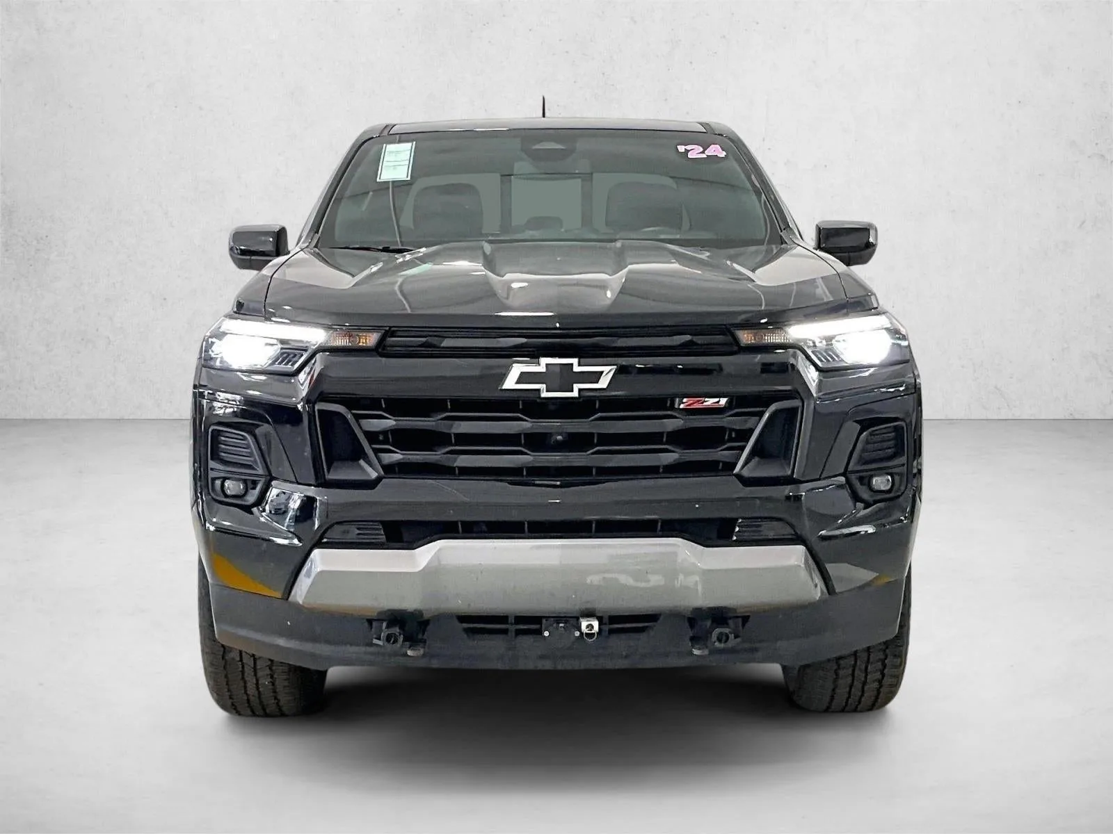 2024 Chevrolet Colorado Z71 photo 3