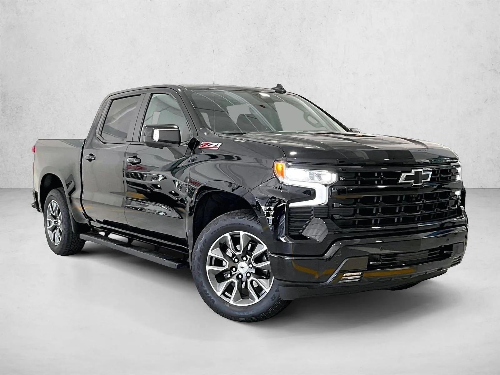2024 Chevrolet Silverado 1500 RST photo 12