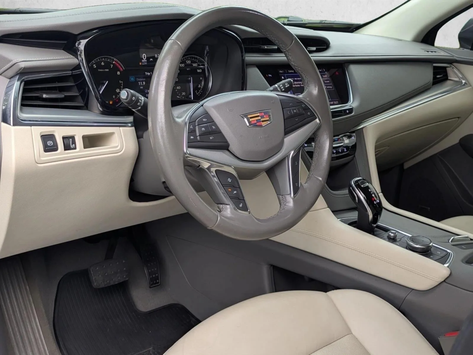2020 Cadillac XT5 FWD 4dr Premium Luxury photo 10