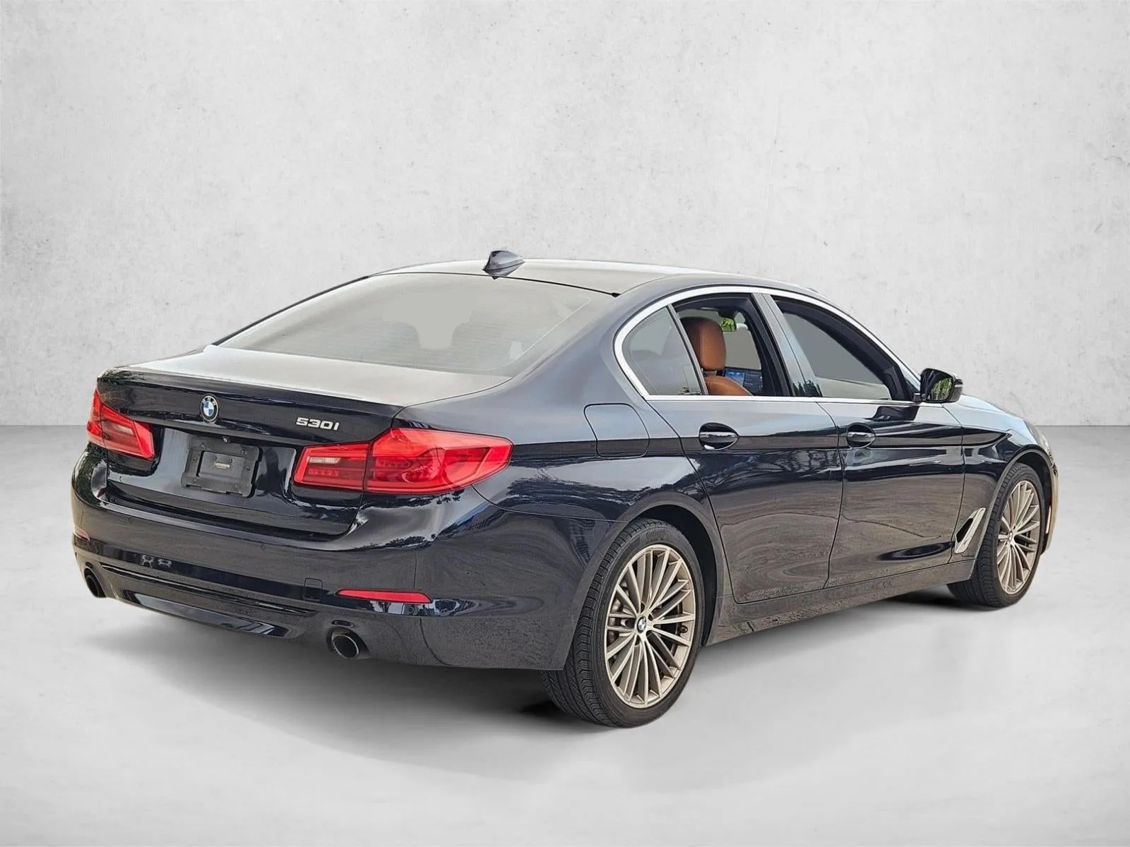 2020 BMW 530i Sedan photo 5