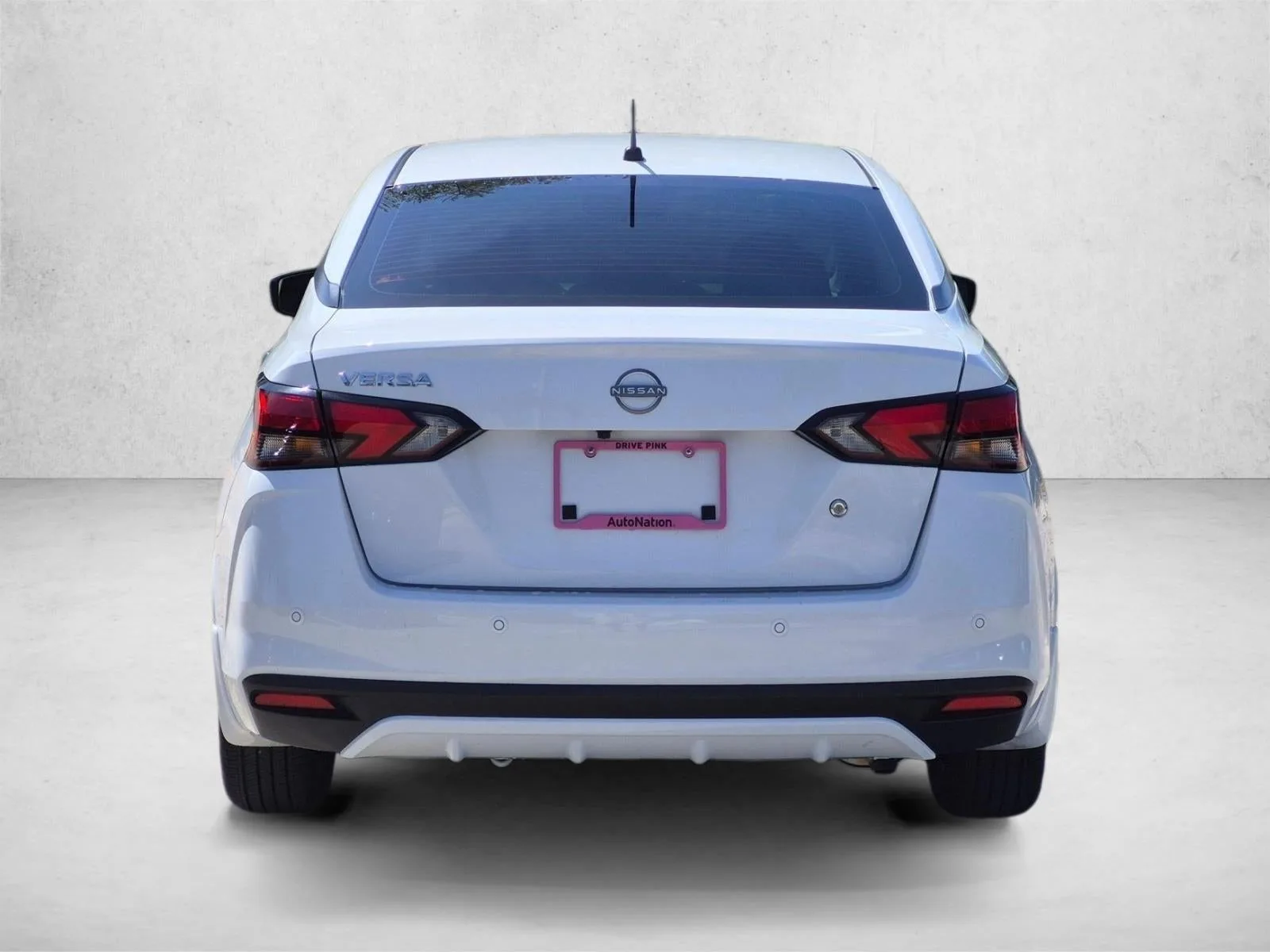 2025 Nissan Versa S CVT photo 7