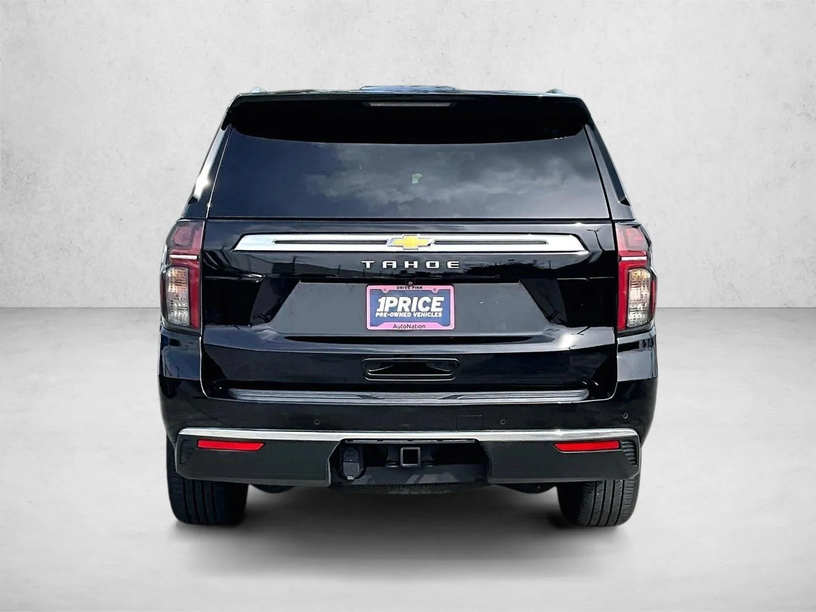 2023 Chevrolet Tahoe LS photo 4
