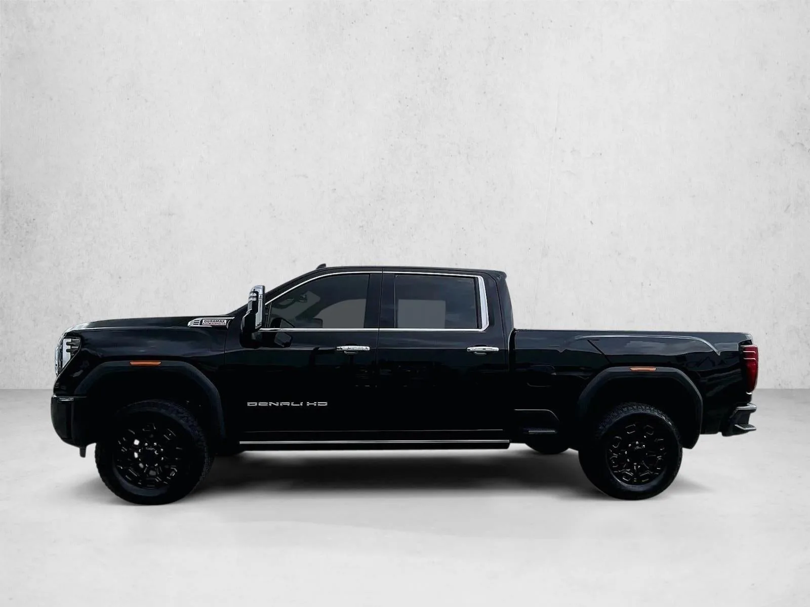 2025 GMC Sierra 2500 HD Denali photo 6