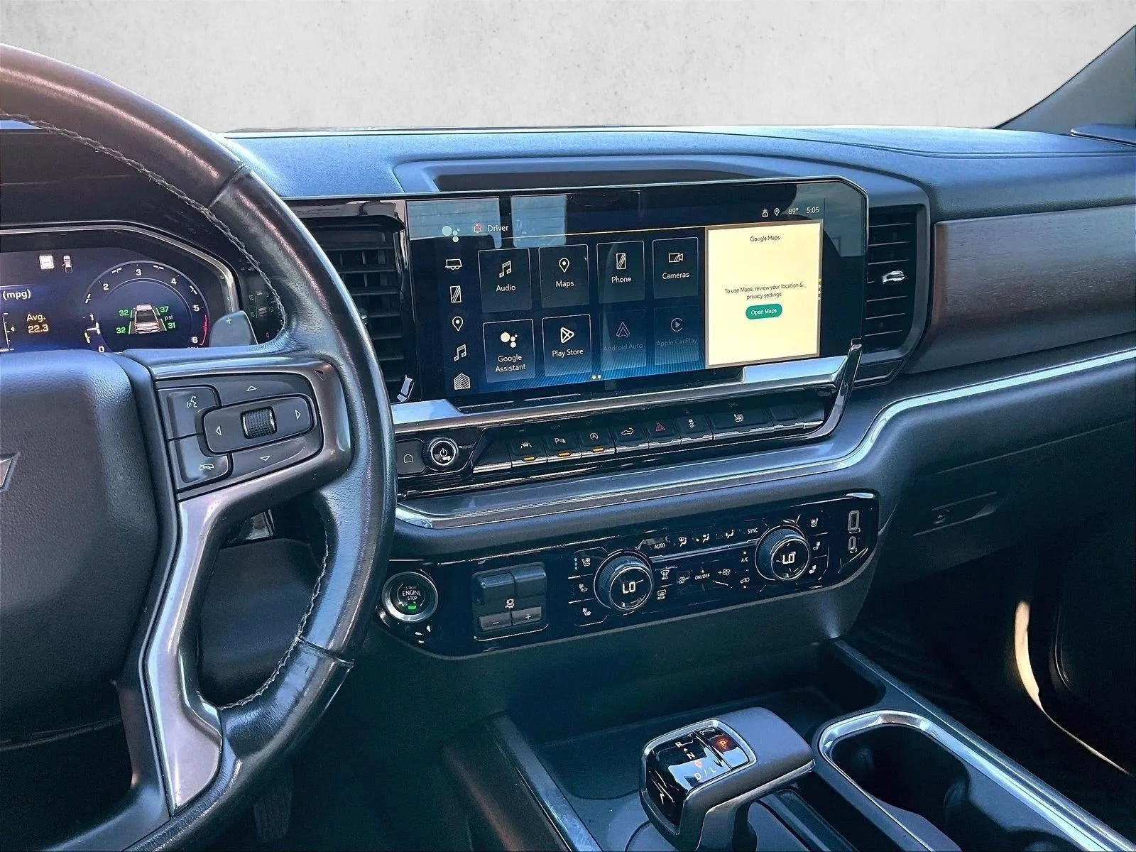 2023 Chevrolet Silverado 1500 High Country photo 8