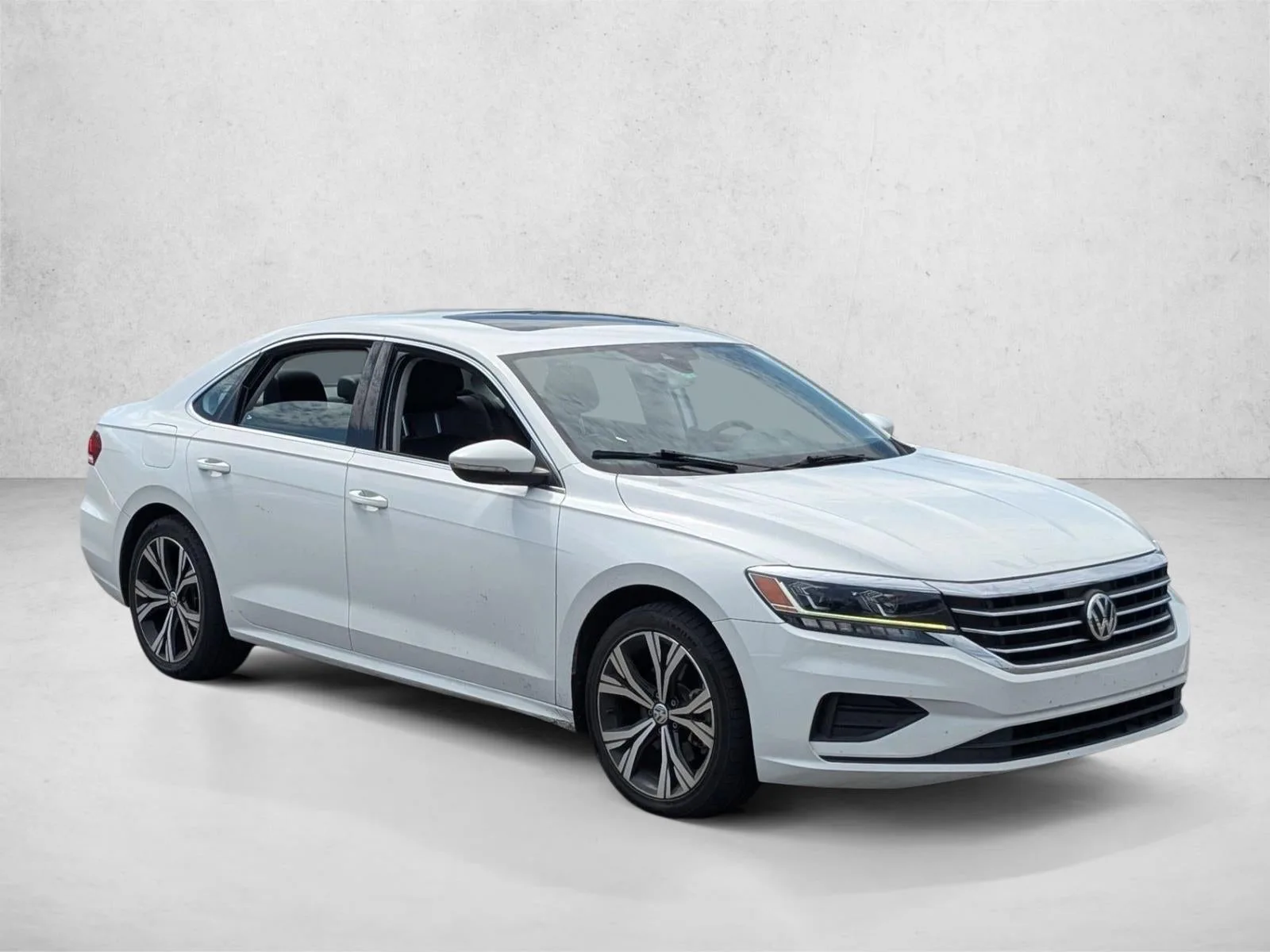 2022 Volkswagen Passat 2.0T SE Auto photo 3
