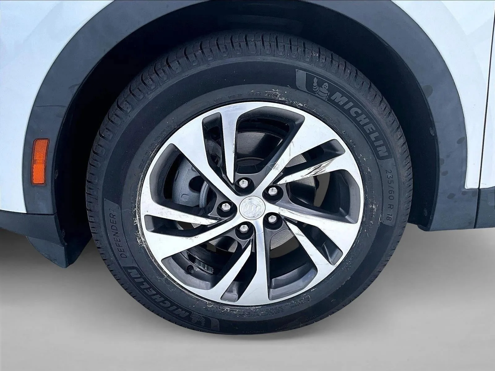 2021 Buick Envision Essence photo 10