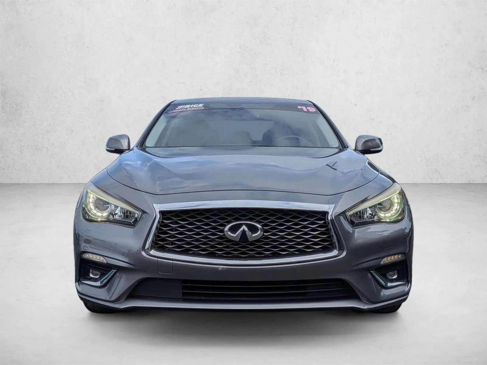 2019 INFINITI Q50 3.0t LUXE RWD photo 2