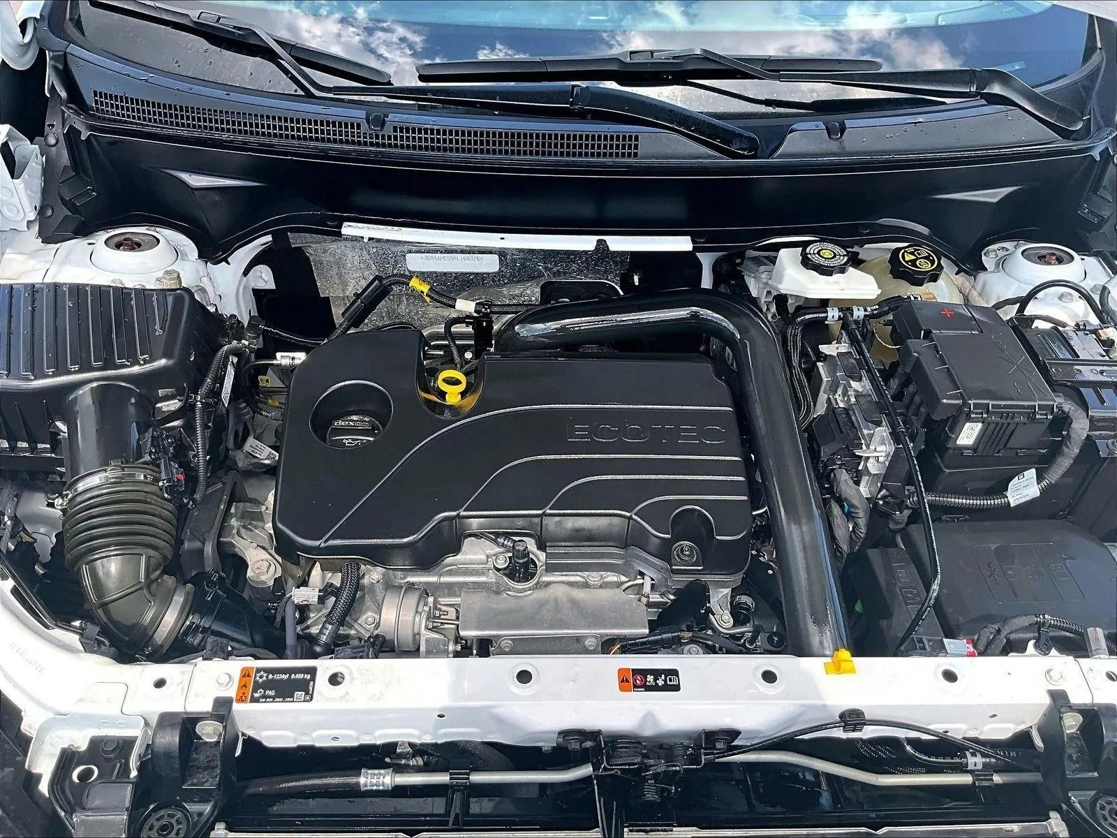 2024 Chevrolet Equinox LS photo 11