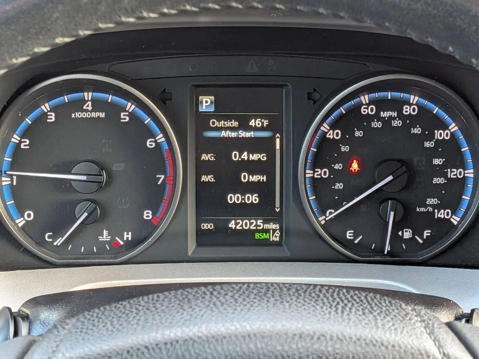 2018 Toyota RAV4 XLE AWD (Natl) photo 11