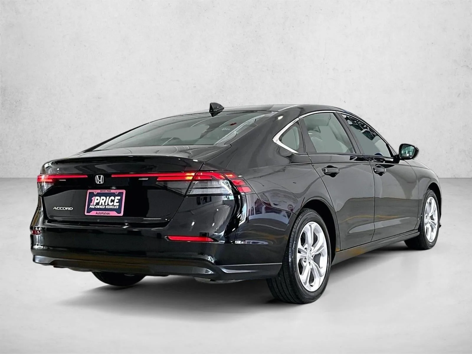 2025 Honda Accord Sedan LX CVT photo 2