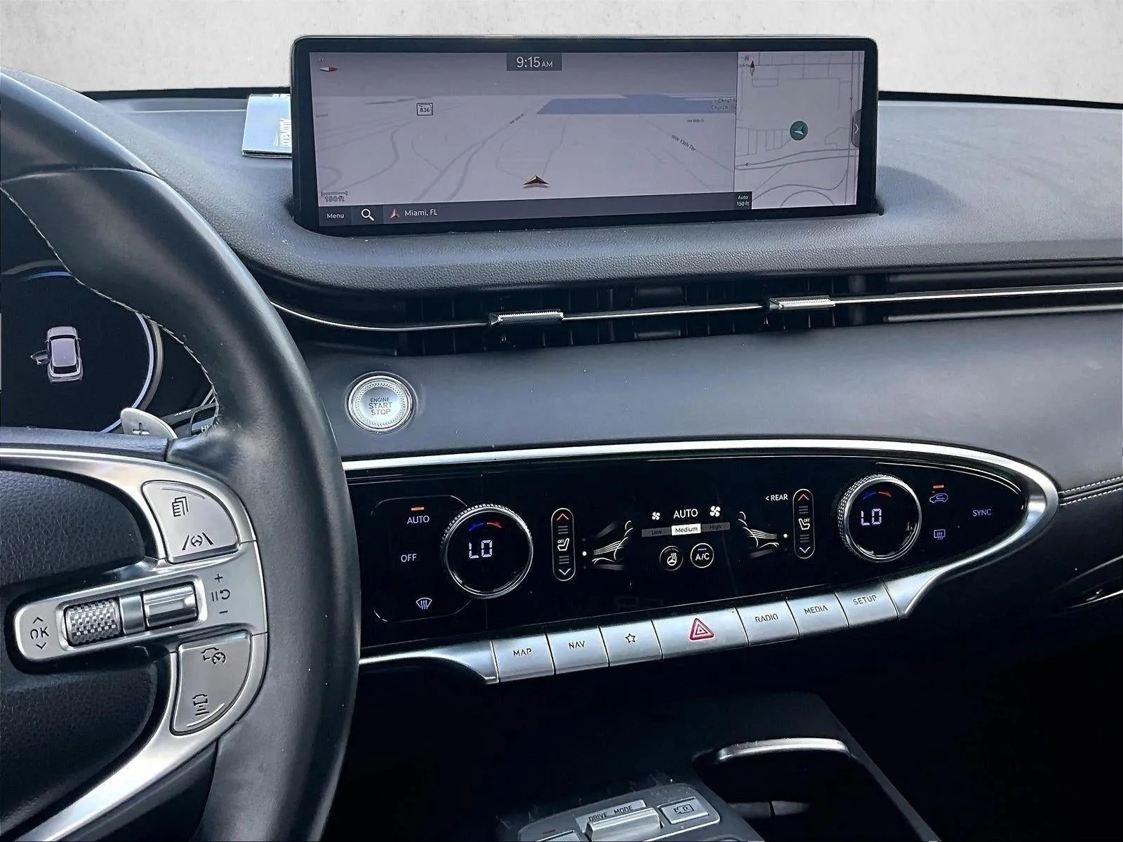 2023 Genesis GV70 2.5T photo 8