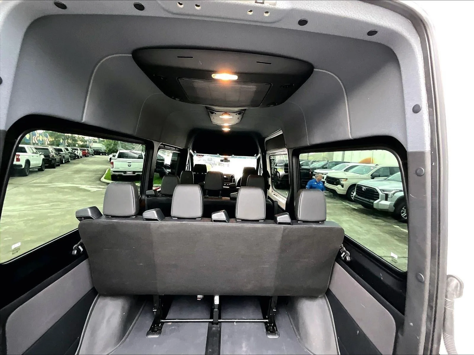 2022 Mercedes-Benz Sprinter 2500 Base photo 5