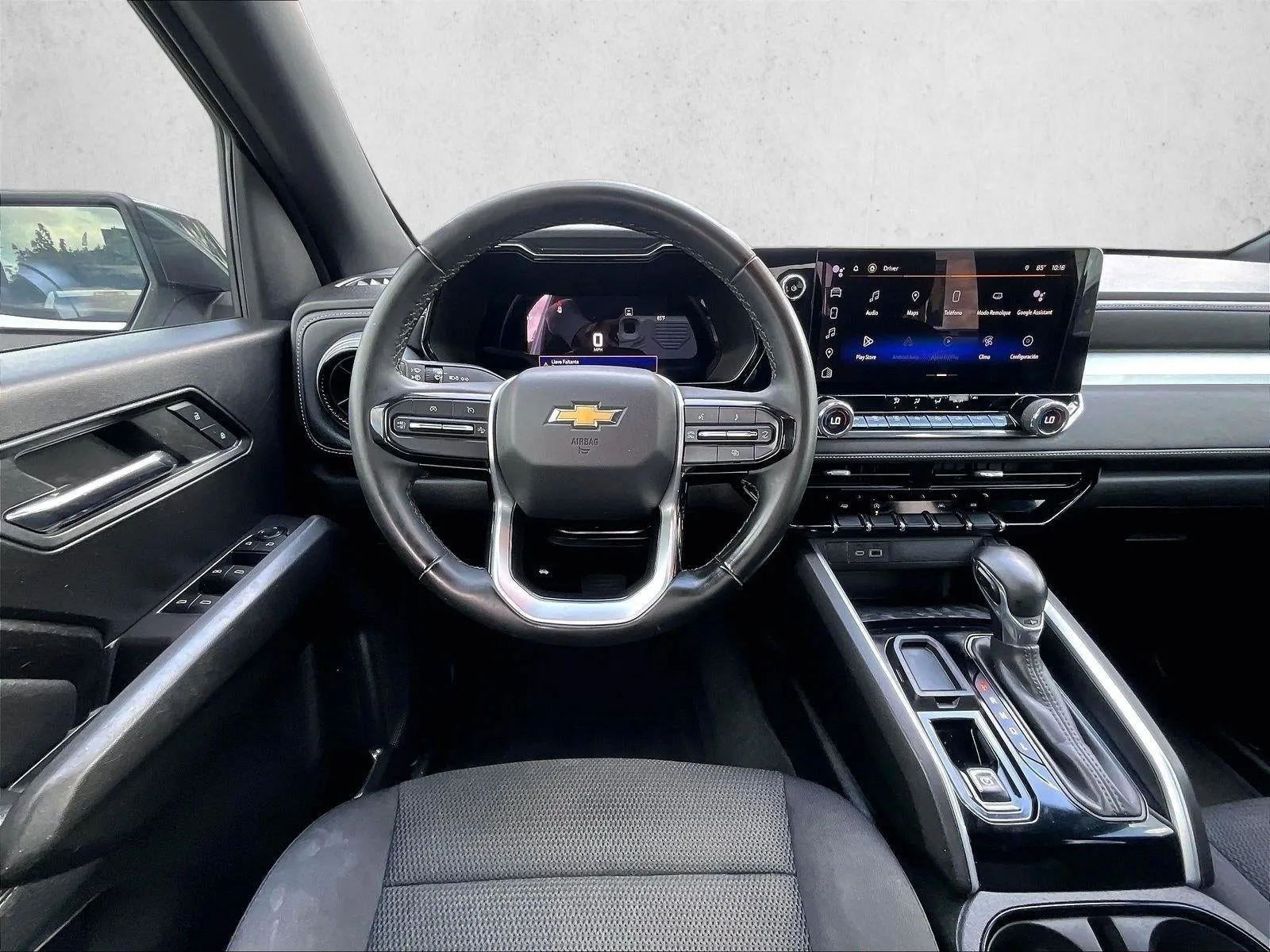 2023 Chevrolet Colorado 2WD LT photo 7