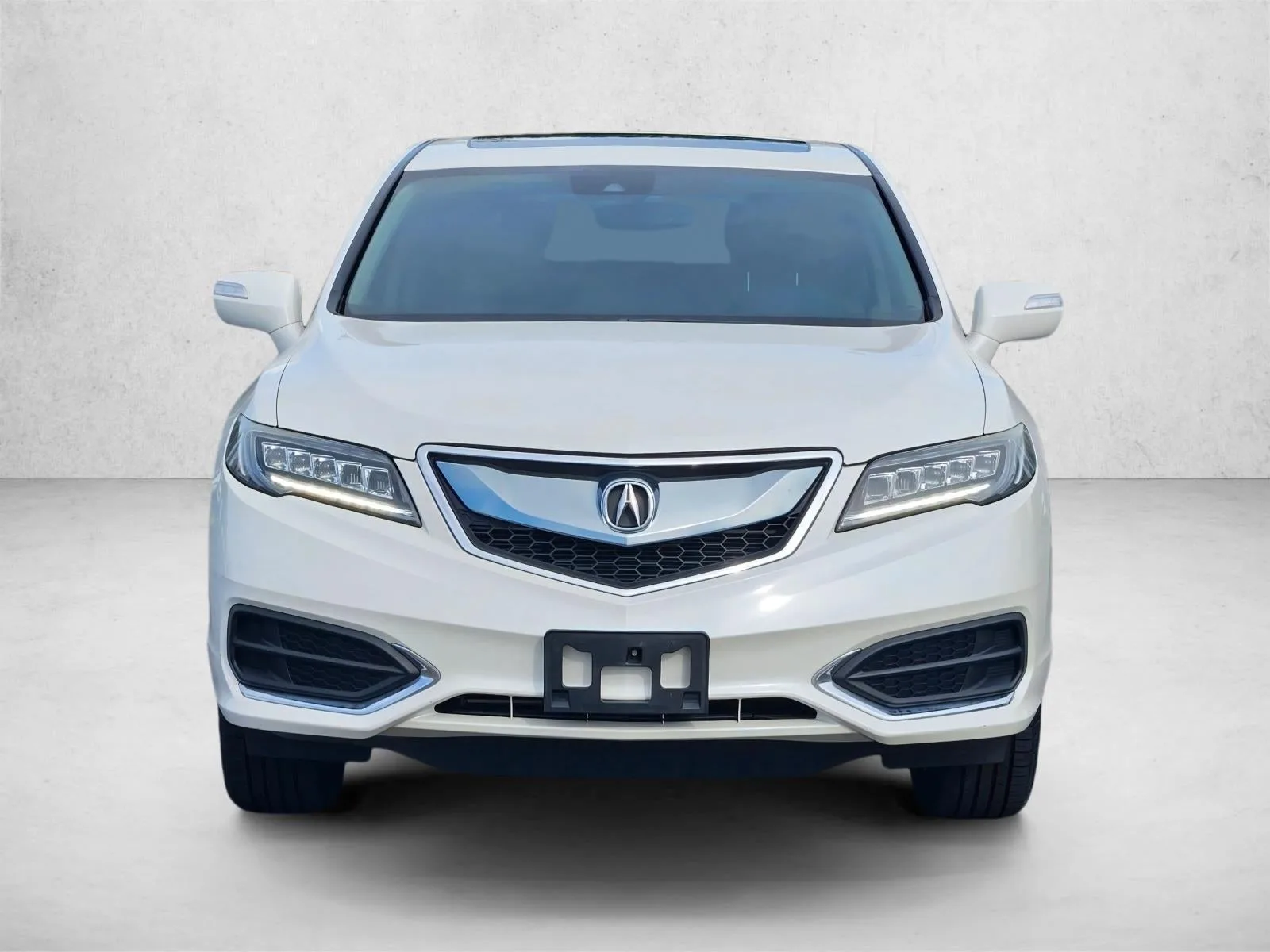 2016 Acura RDX FWD with Technology Package photo 2