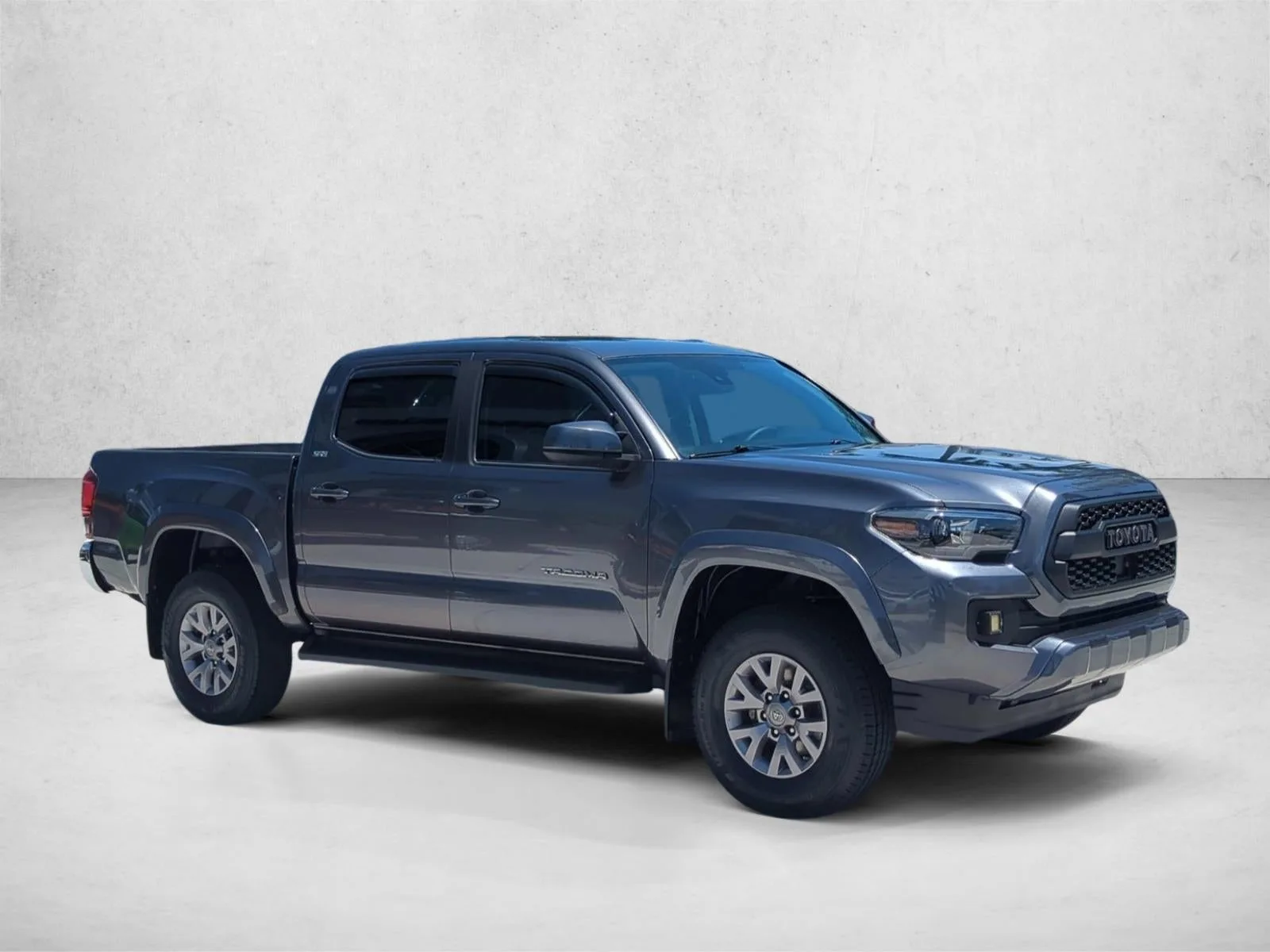2019 Toyota Tacoma 2WD 2WD SR5 Double Cab 5' Bed V6 AT (GS) photo 3