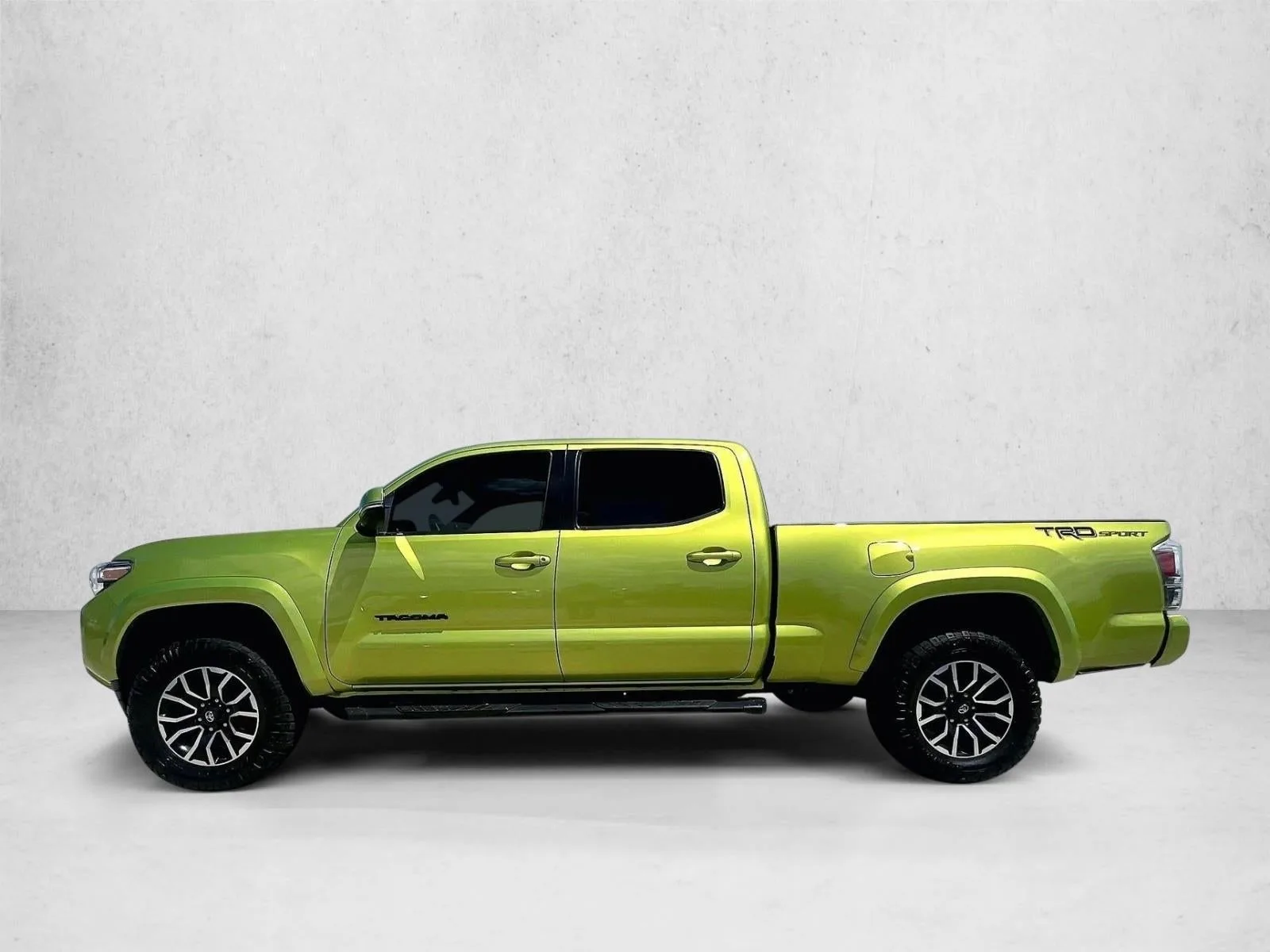 2023 Toyota Tacoma TRD Sport photo 6