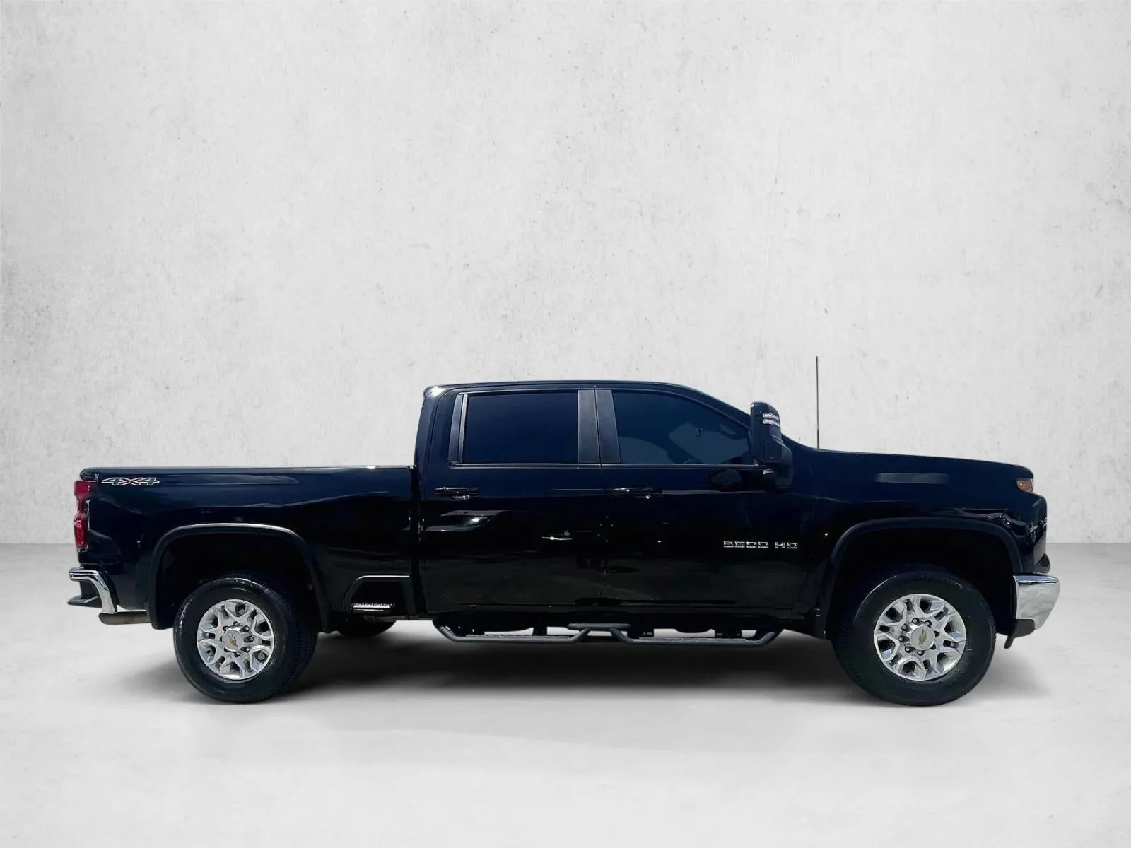 2024 Chevrolet Silverado 2500 HD LT photo 5