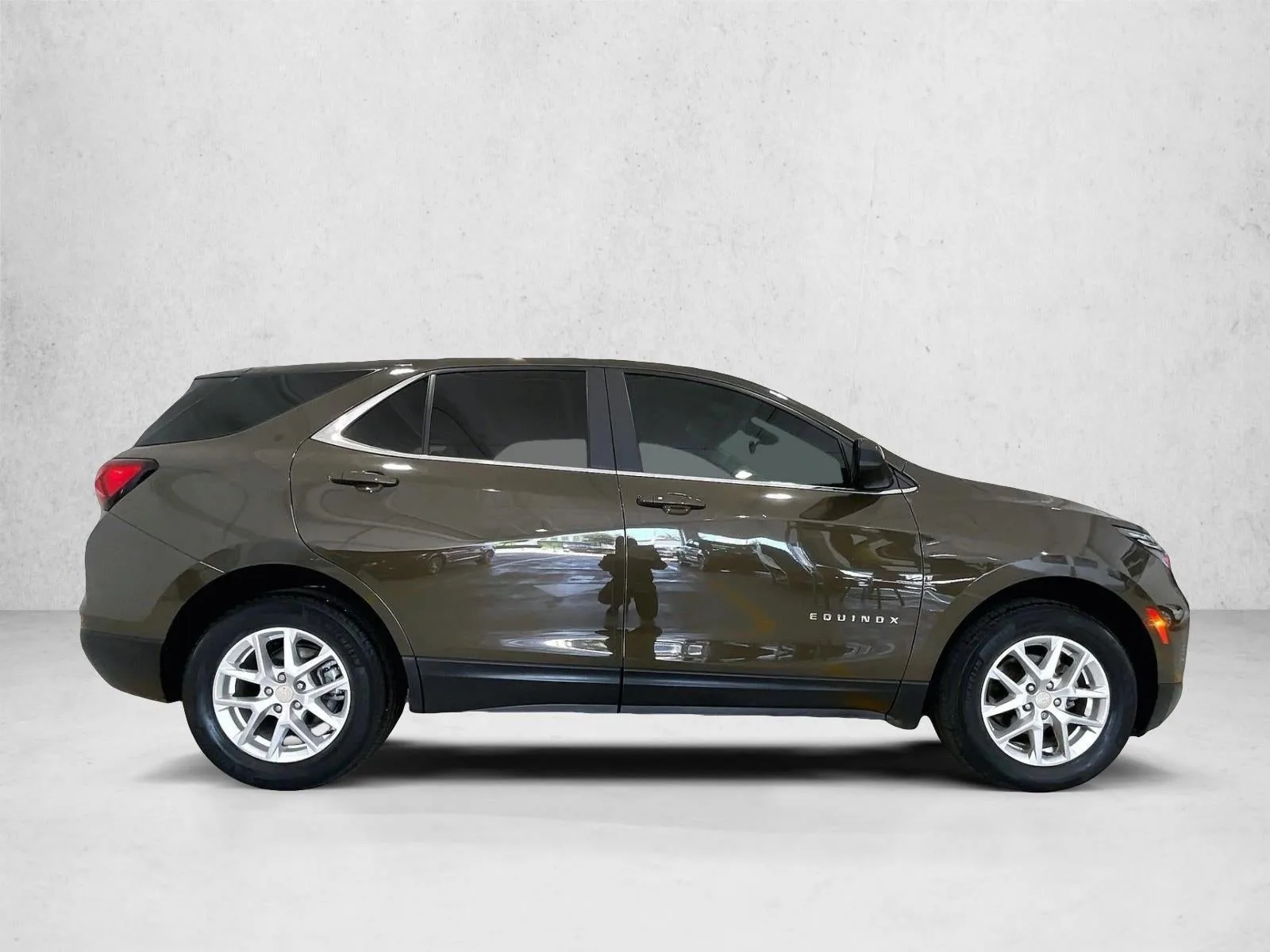 2024 Chevrolet Equinox LT photo 5
