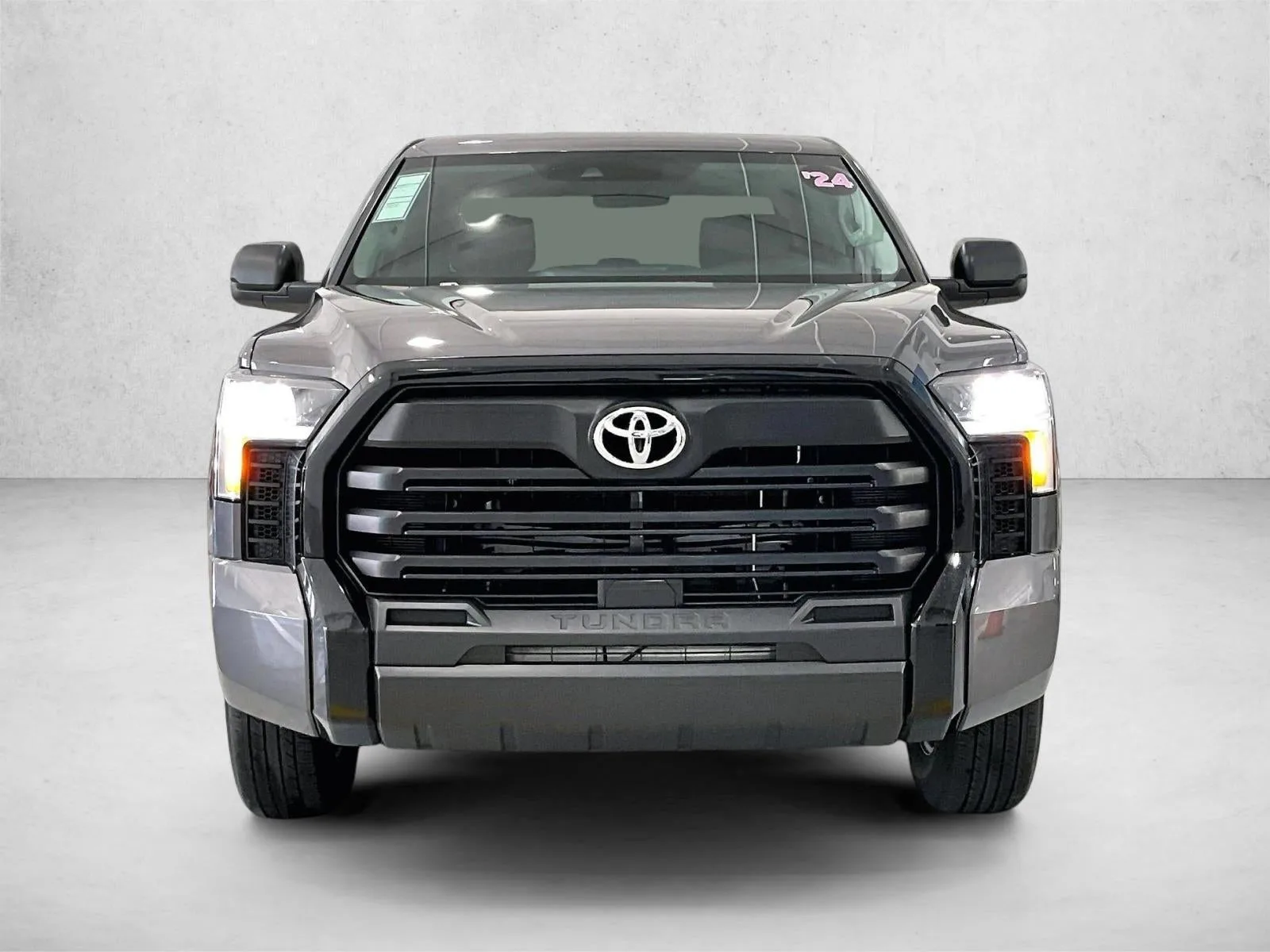 2024 Toyota Tundra SR photo 3