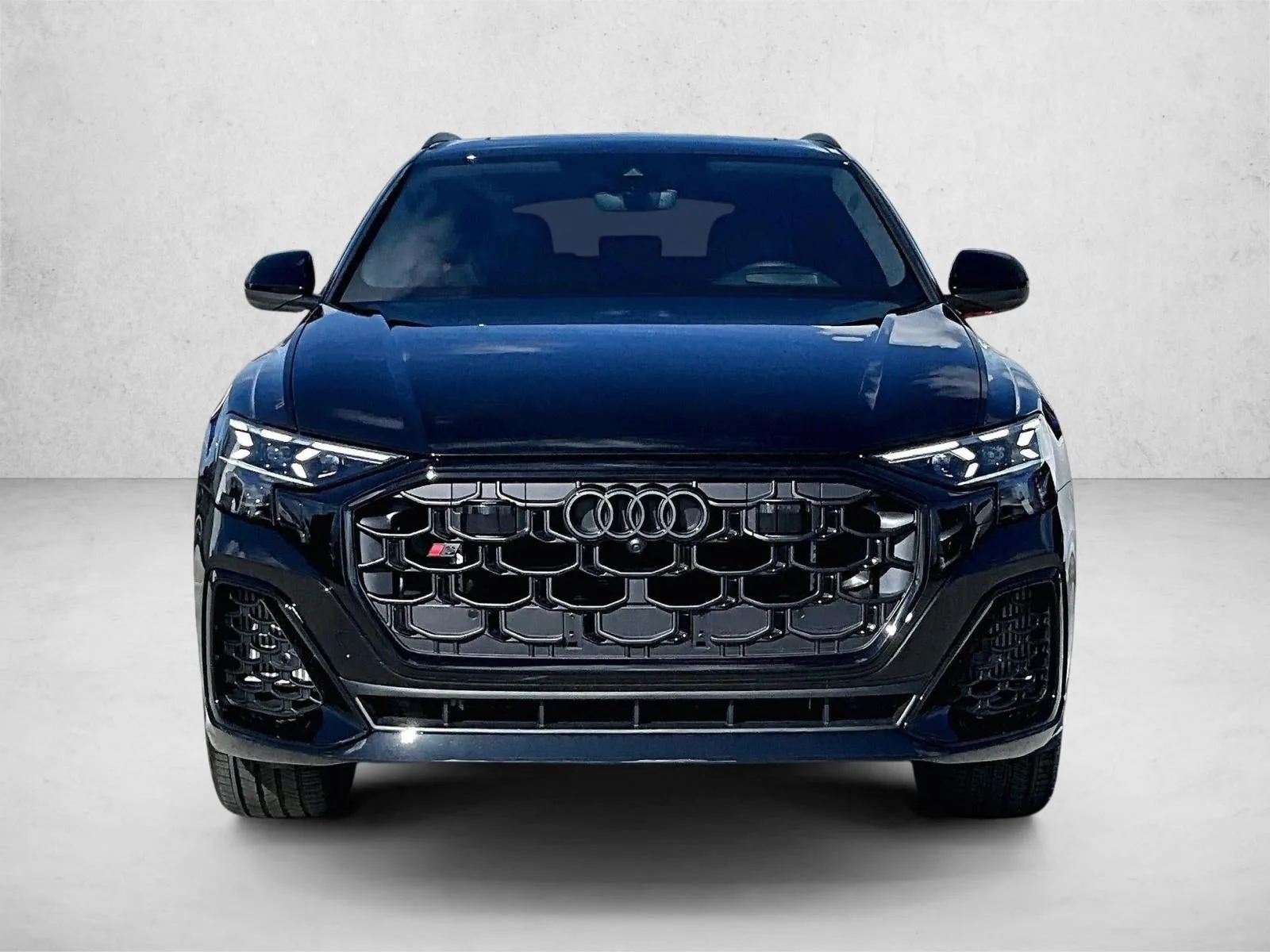 2026 Audi SQ8 Prestige TFSI quattro Tiptronic photo 3