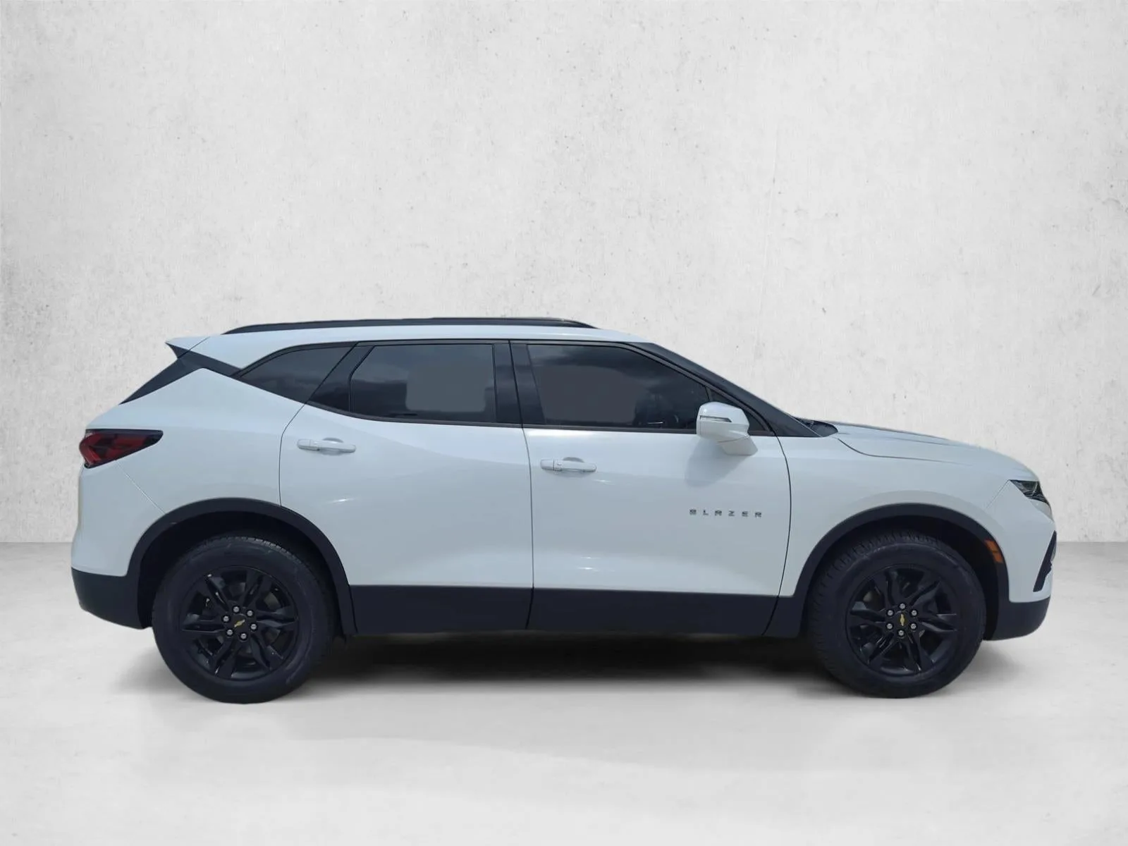 2020 Chevrolet Blazer FWD LT photo 4