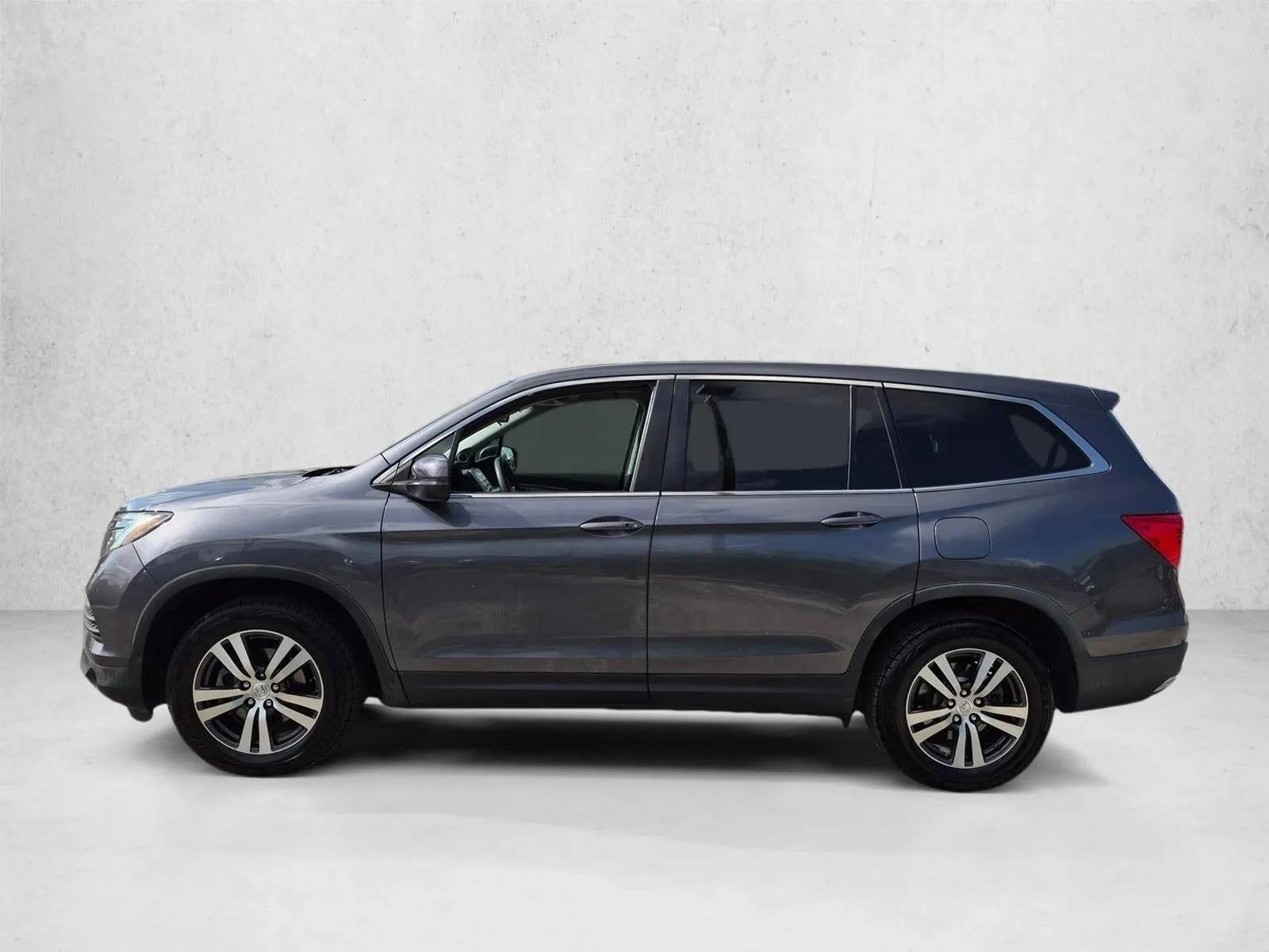 2018 Honda Pilot EX 2WD photo 8