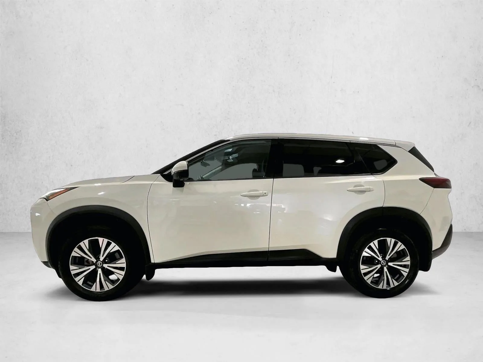 2021 Nissan Rogue SV FWD photo 6