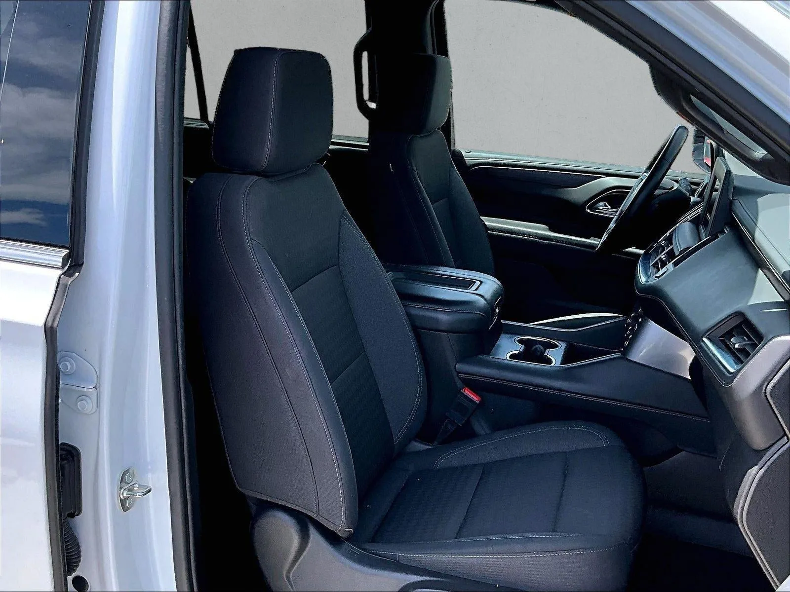 2023 Chevrolet Tahoe LS photo 9