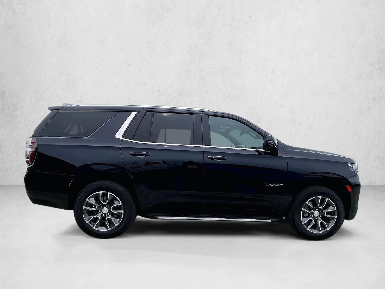2023 Chevrolet Tahoe LT photo 5