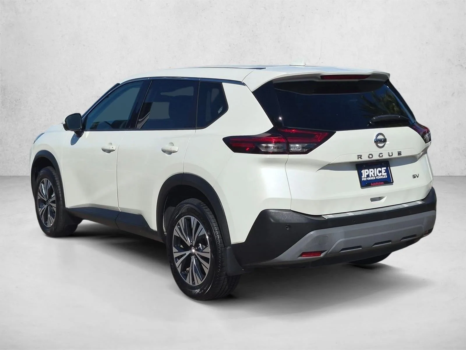 2021 Nissan Rogue FWD SV photo 8