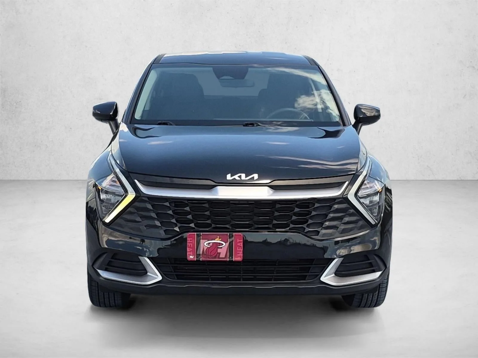 2023 Kia Sportage LX photo 2