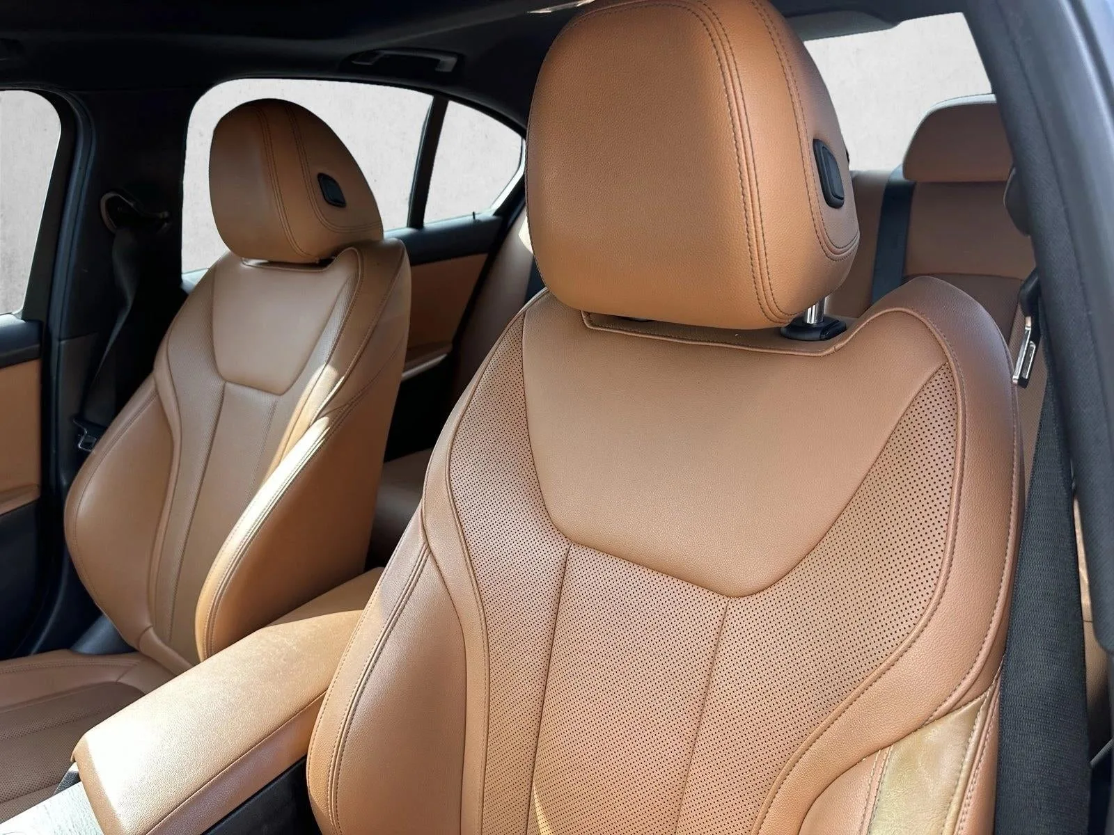 2022 BMW 330i Sedan North America photo 10