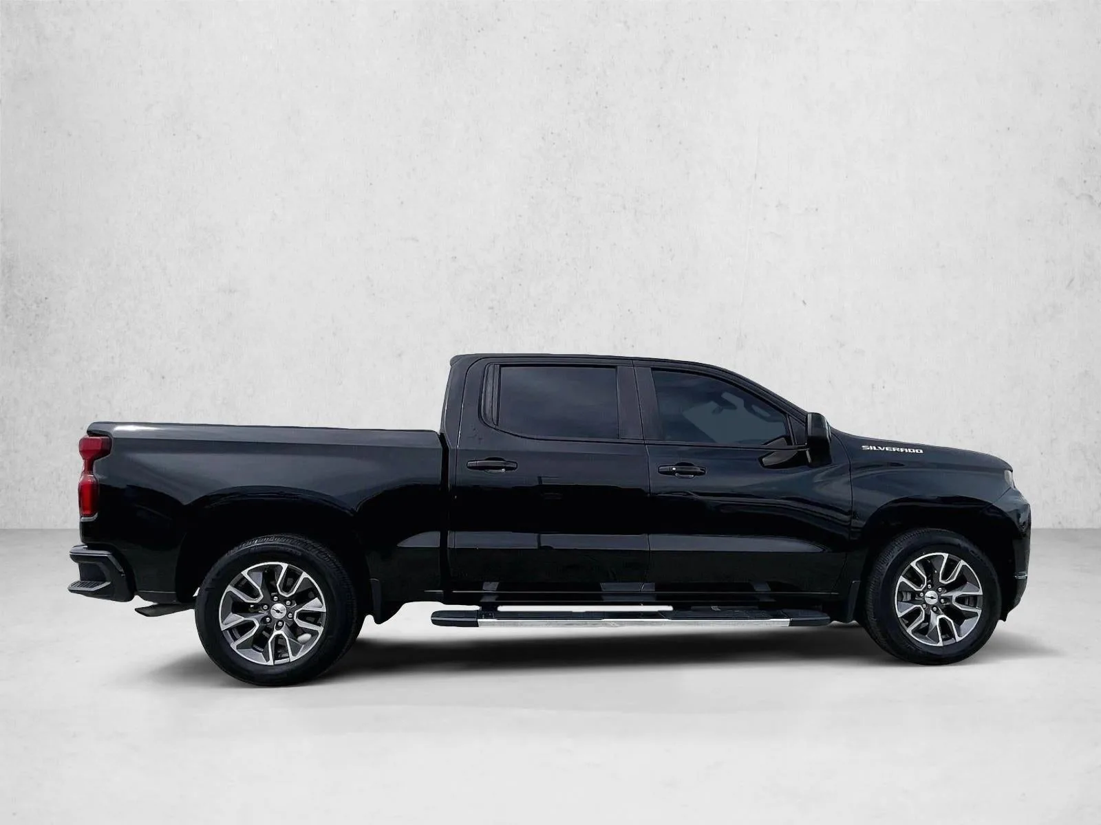 2020 Chevrolet Silverado 1500 RST photo 5