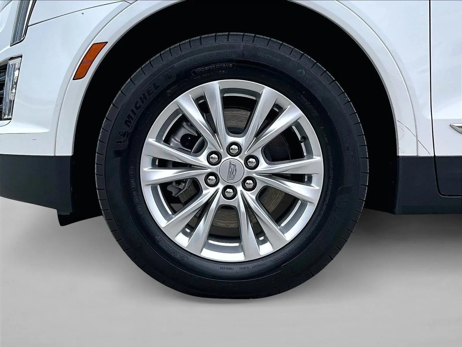 2025 Cadillac XT5 Luxury photo 10