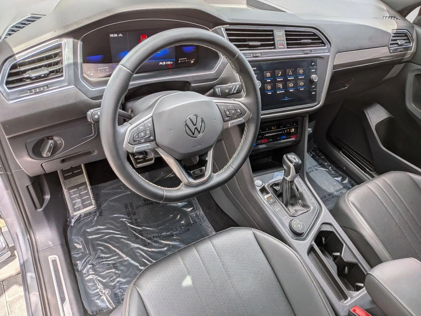 2023 Volkswagen Tiguan 2.0T SE R-Line Black 4MOTION photo 10