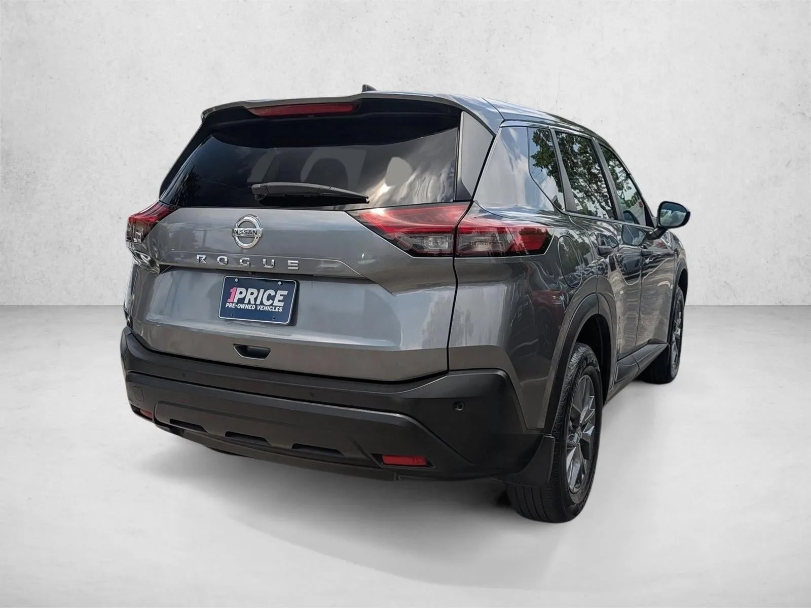 2021 Nissan Rogue FWD S photo 5