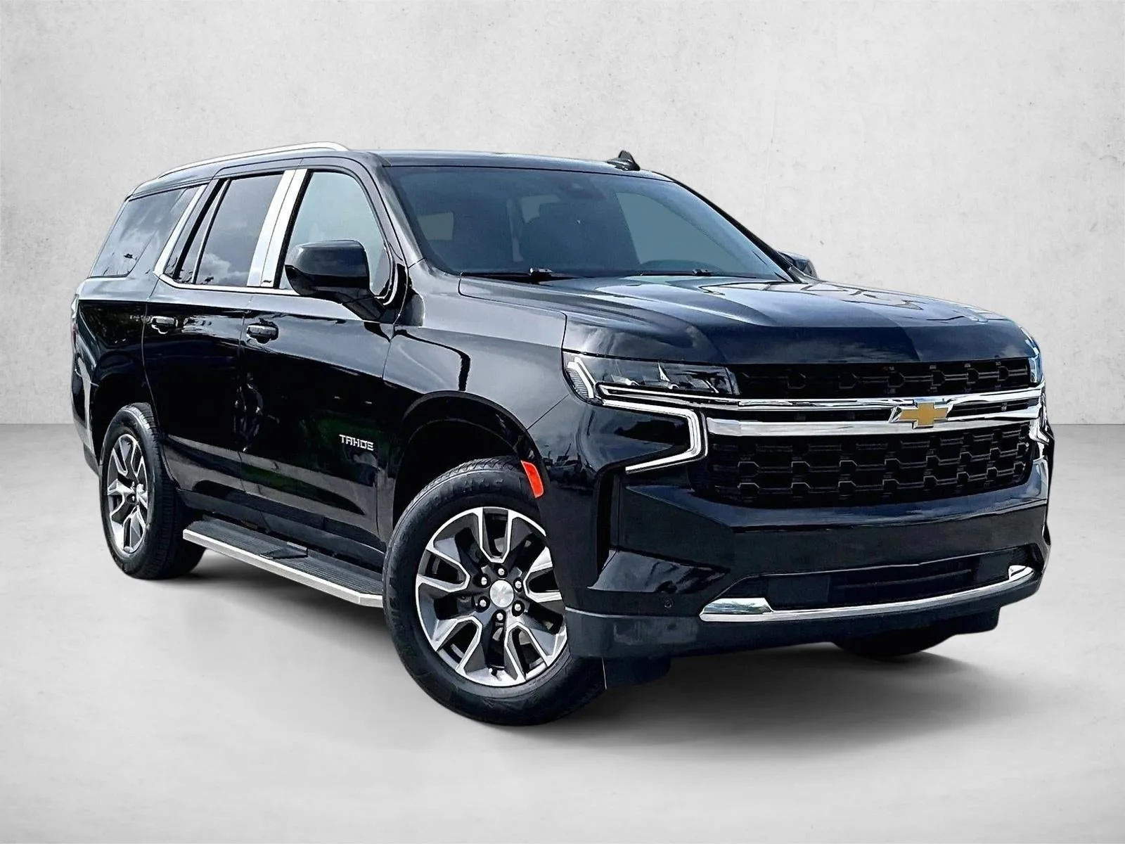 2023 Chevrolet Tahoe LS photo 12