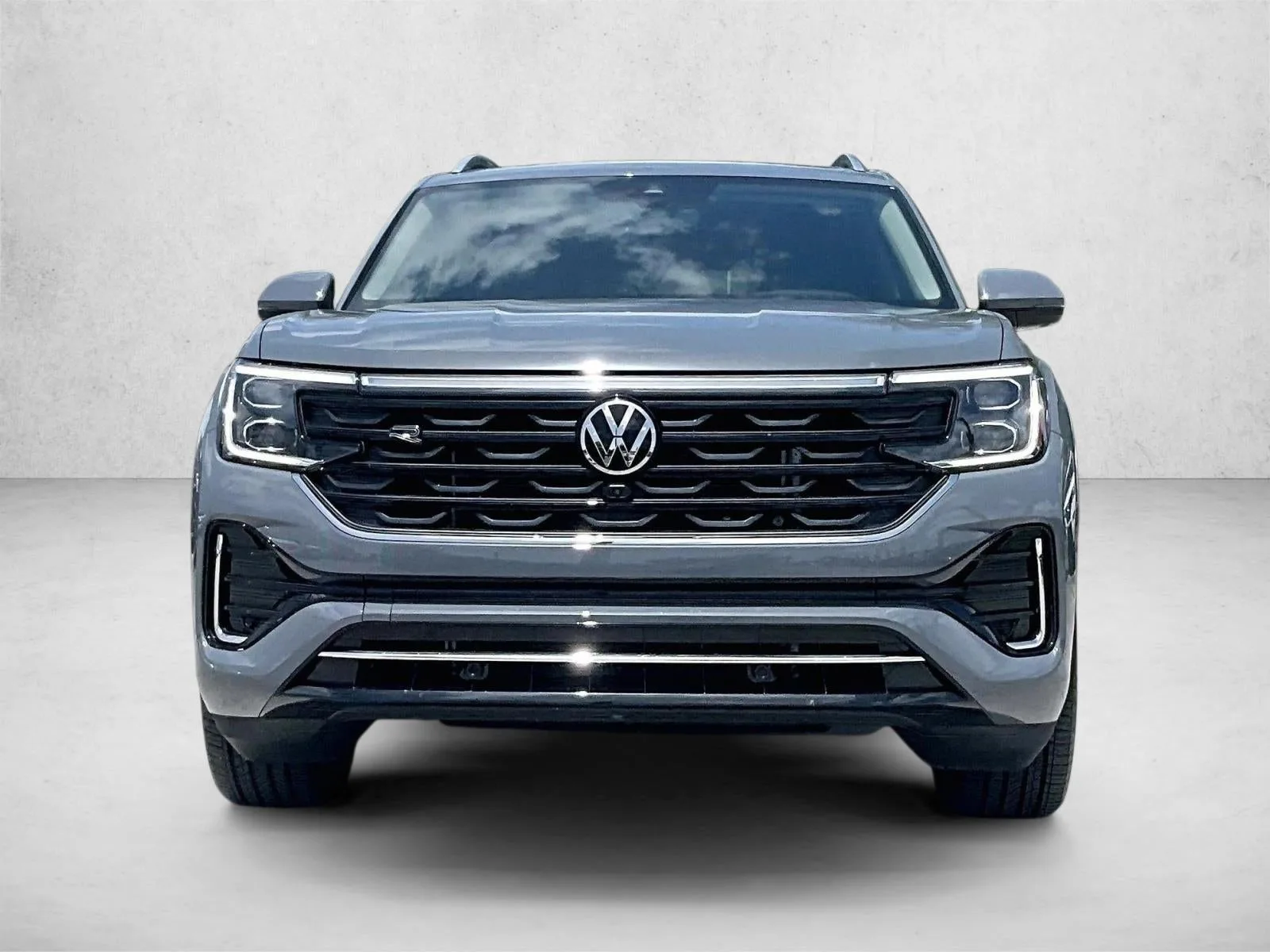 2026 Volkswagen Atlas SEL Premium R-Line photo 3