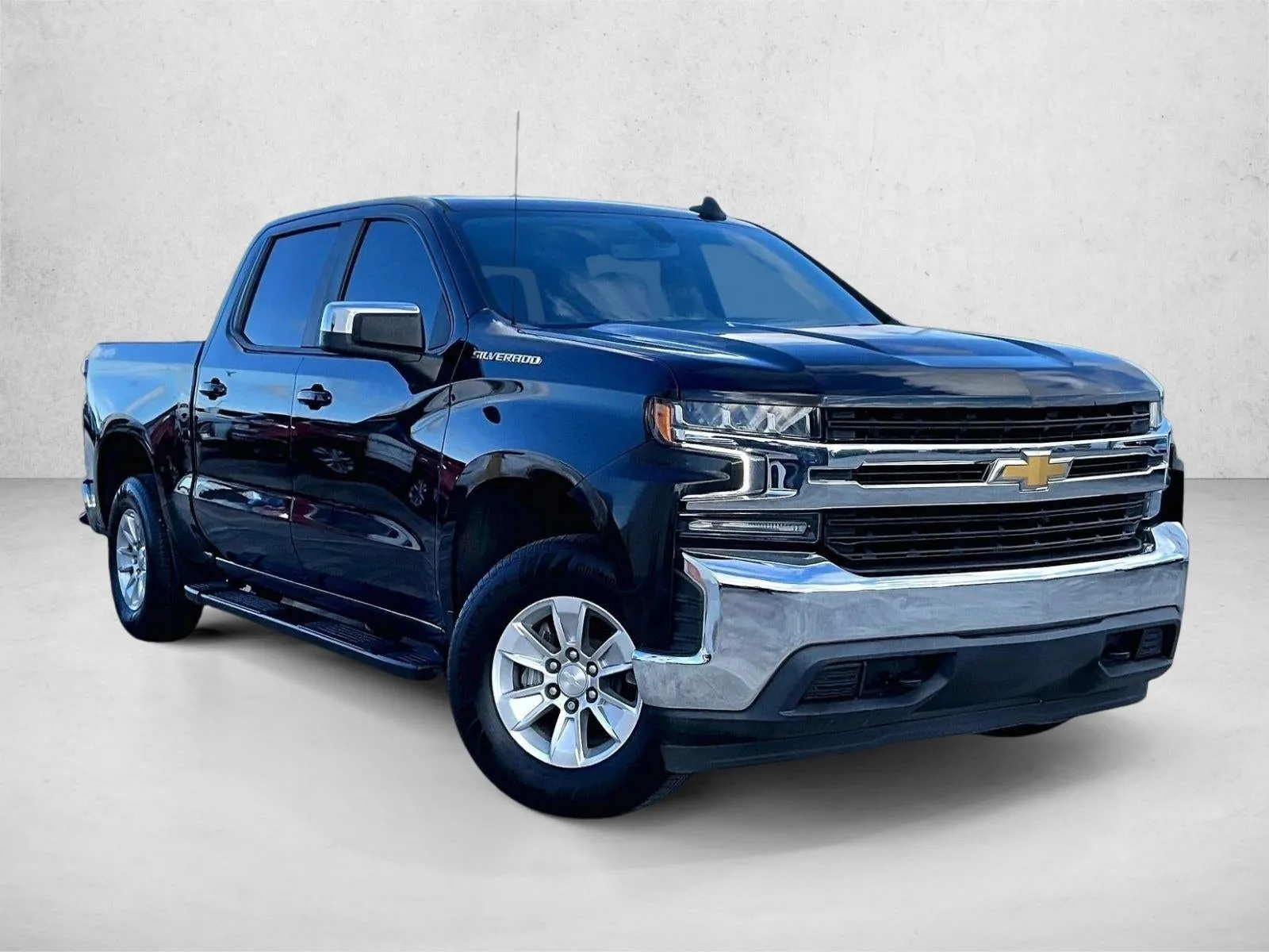 2021 Chevrolet Silverado 1500 LT photo 12