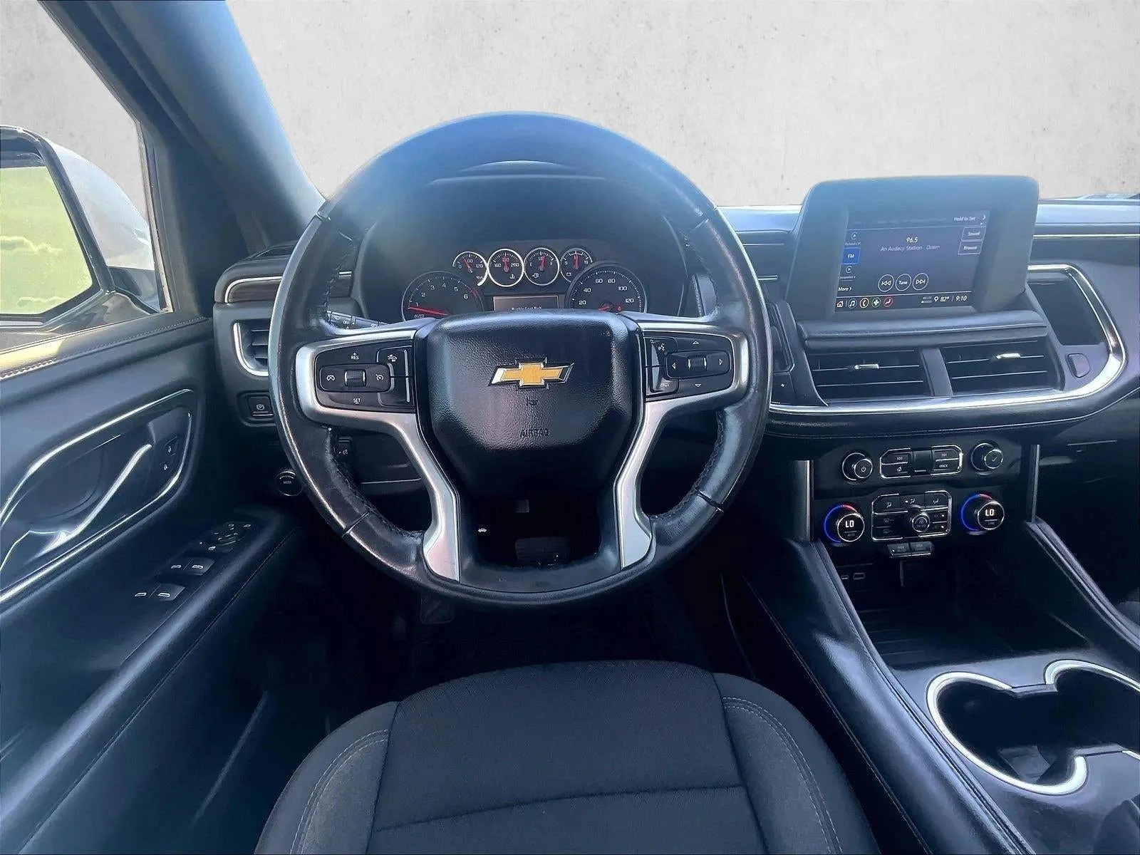 2022 Chevrolet Tahoe LS photo 7